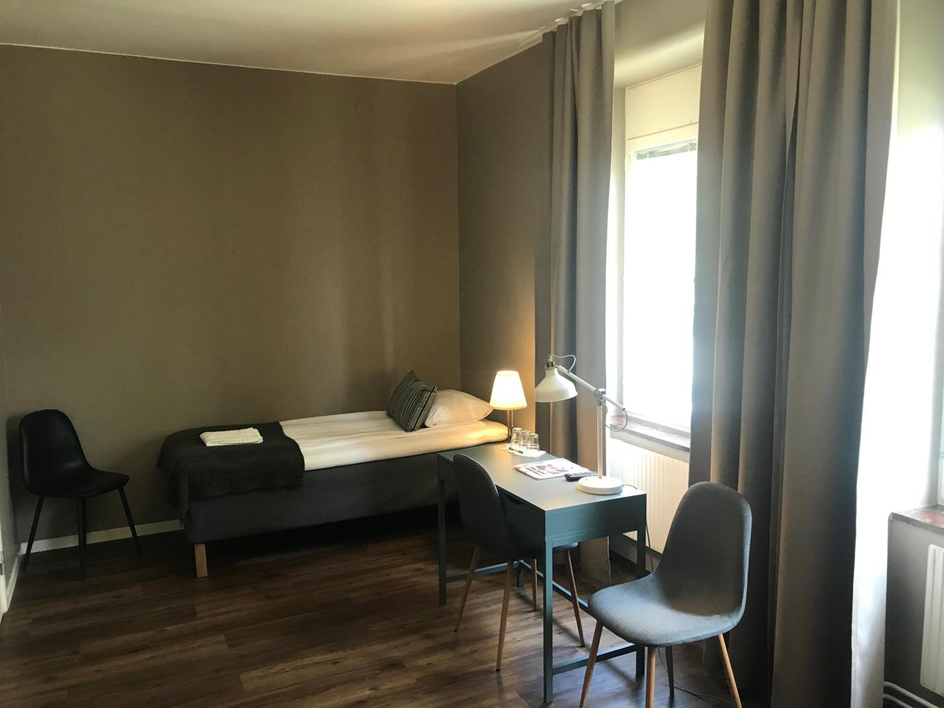 Standard Triple Room - Photo 2