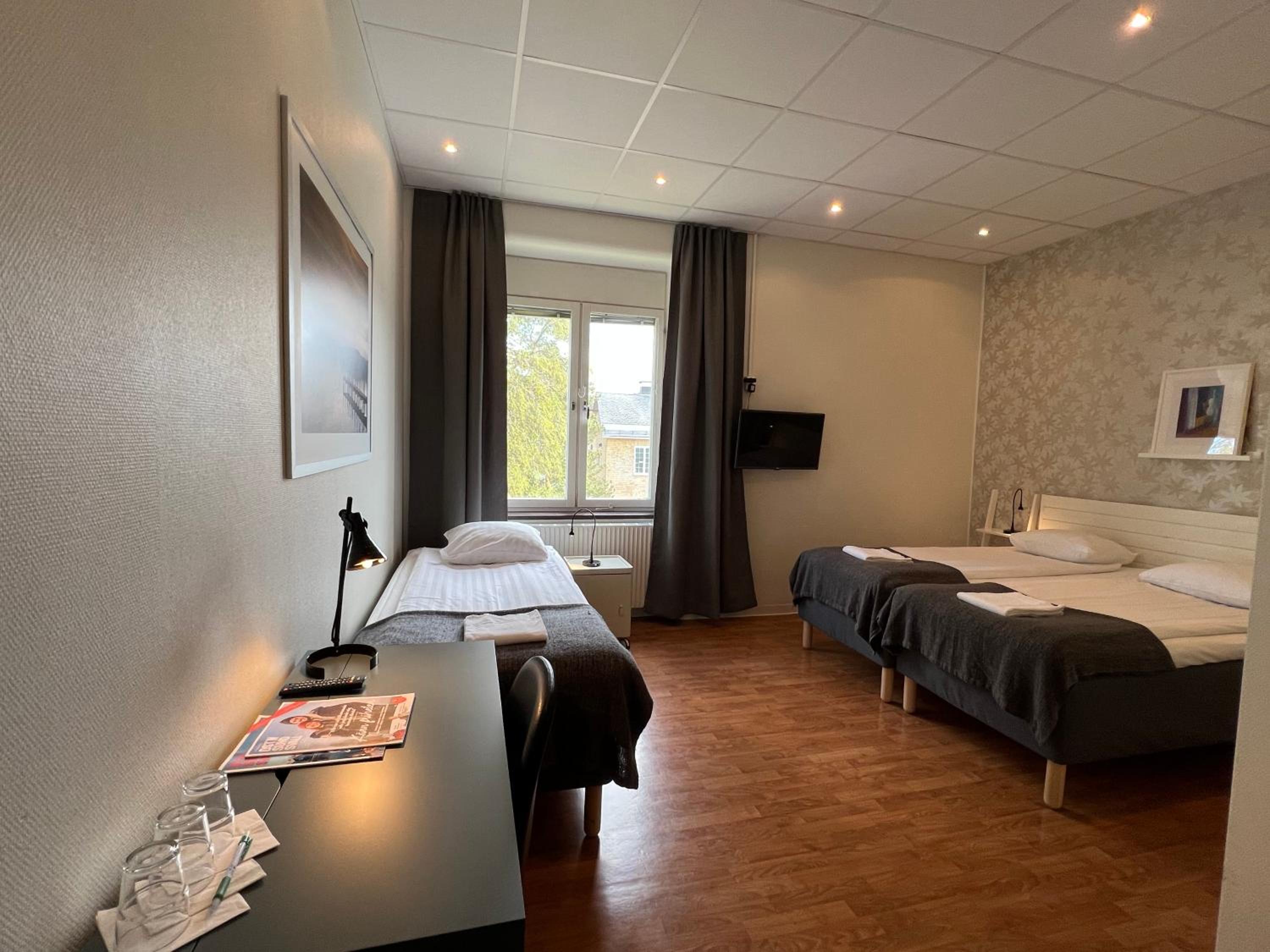 Standard Triple Room - Photo 5