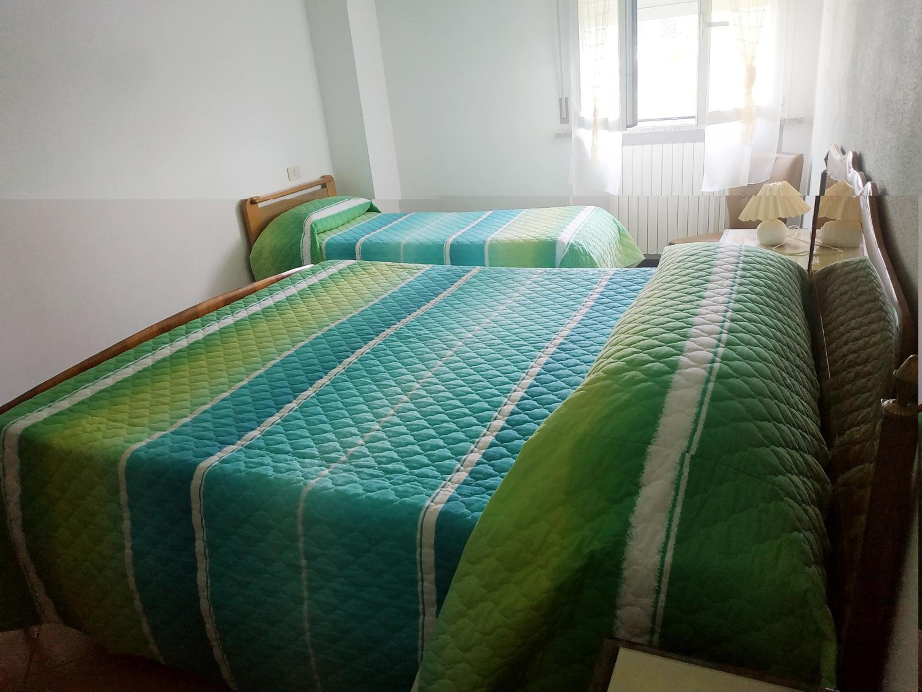 Triple Room with Private Bathroom photo 1