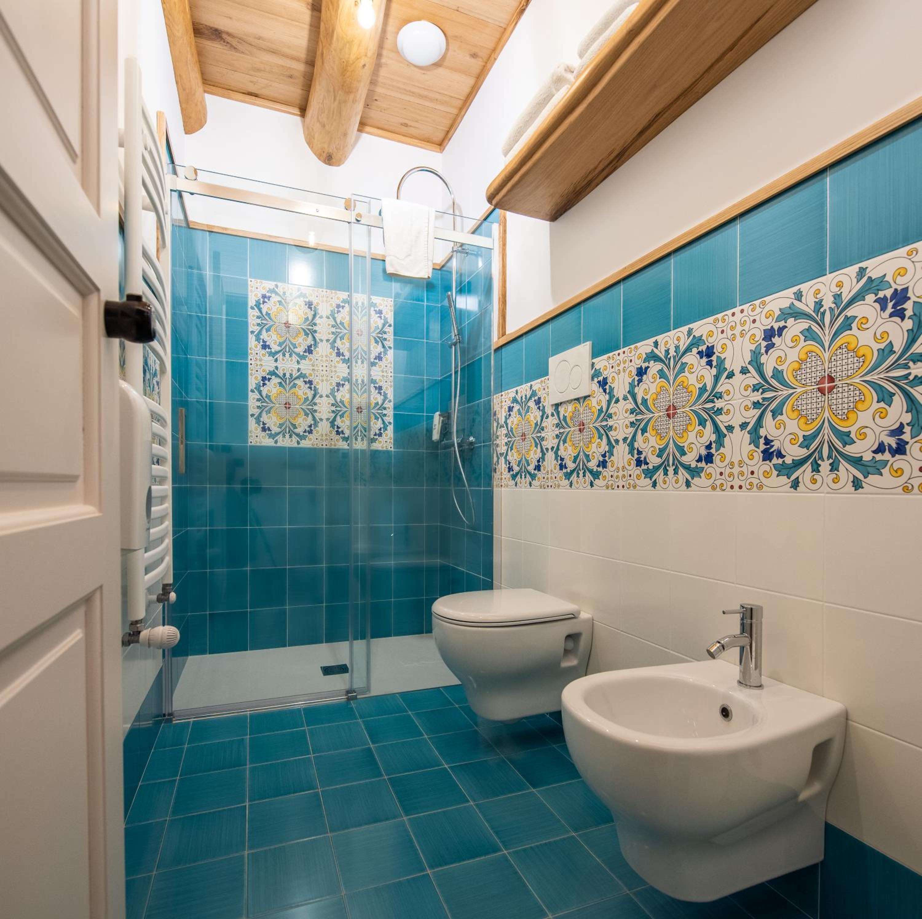 Triple Room - Photo 12