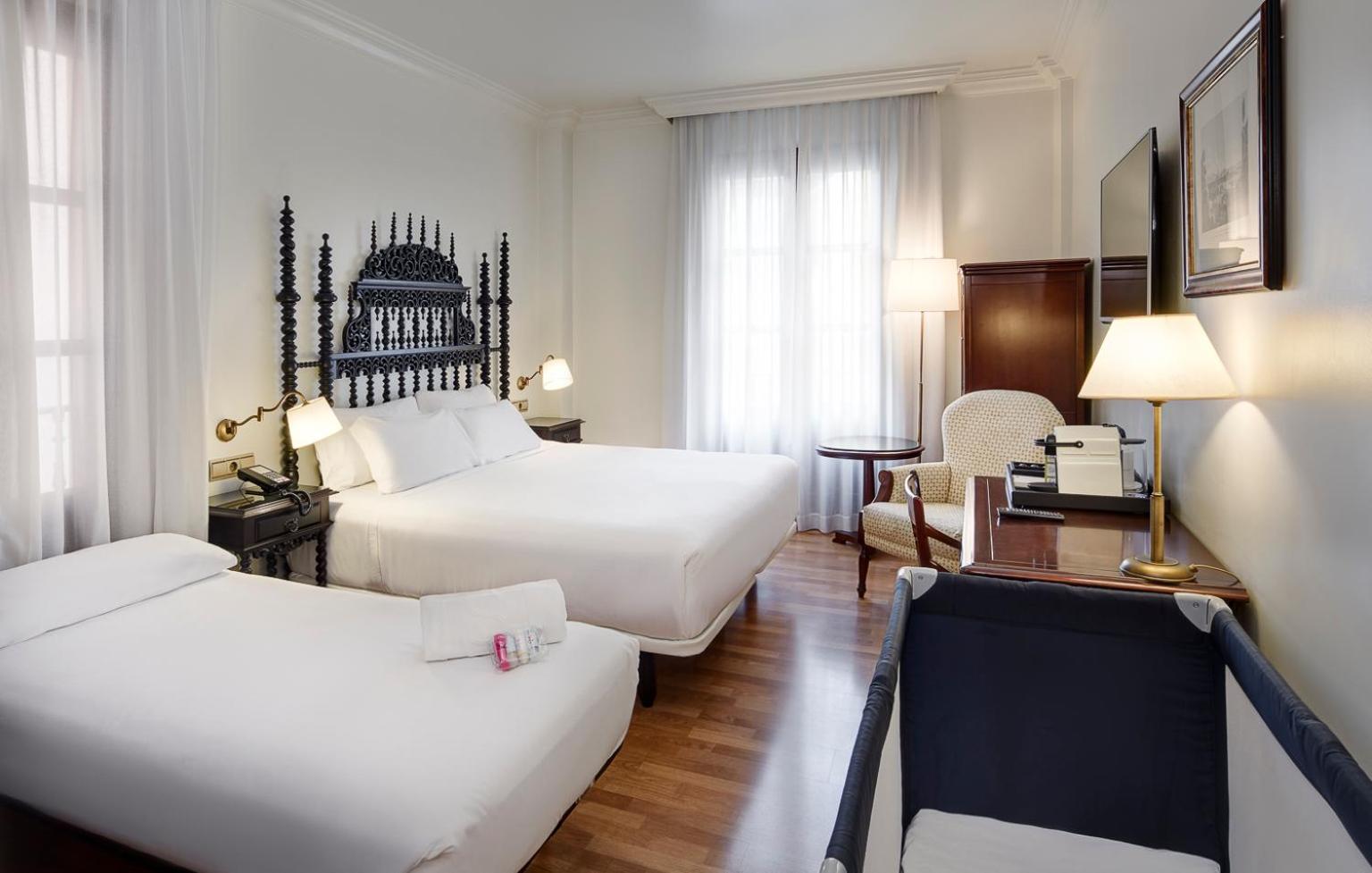 Habitación Doble con Cama Supletoria