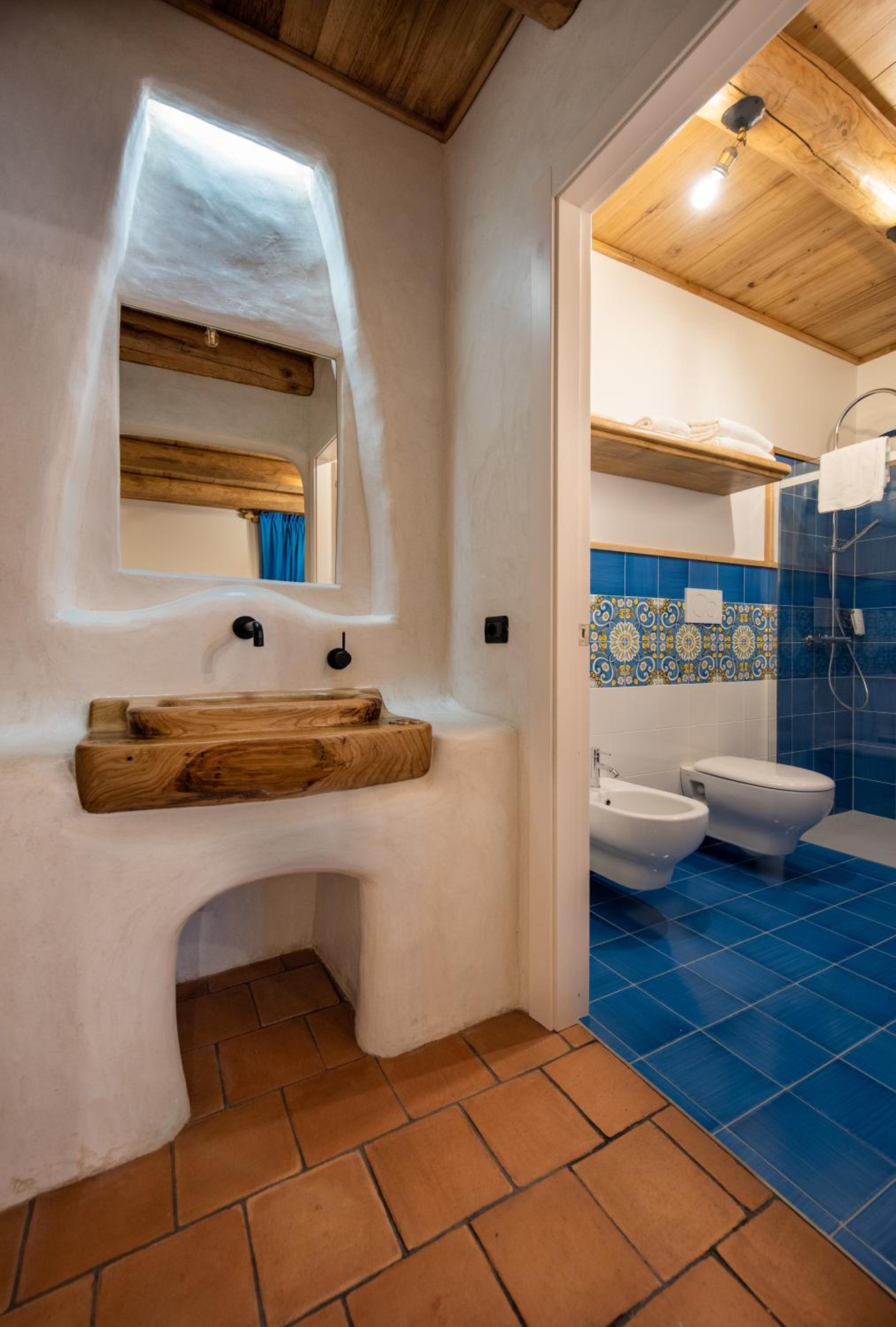 Triple Room - Photo 9