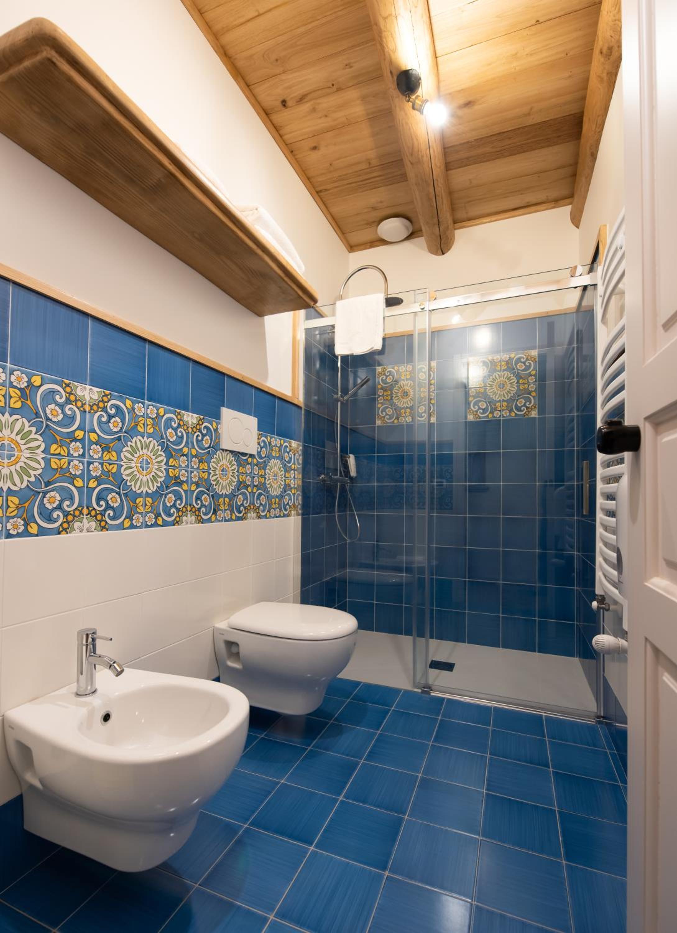 Triple Room - Photo 13