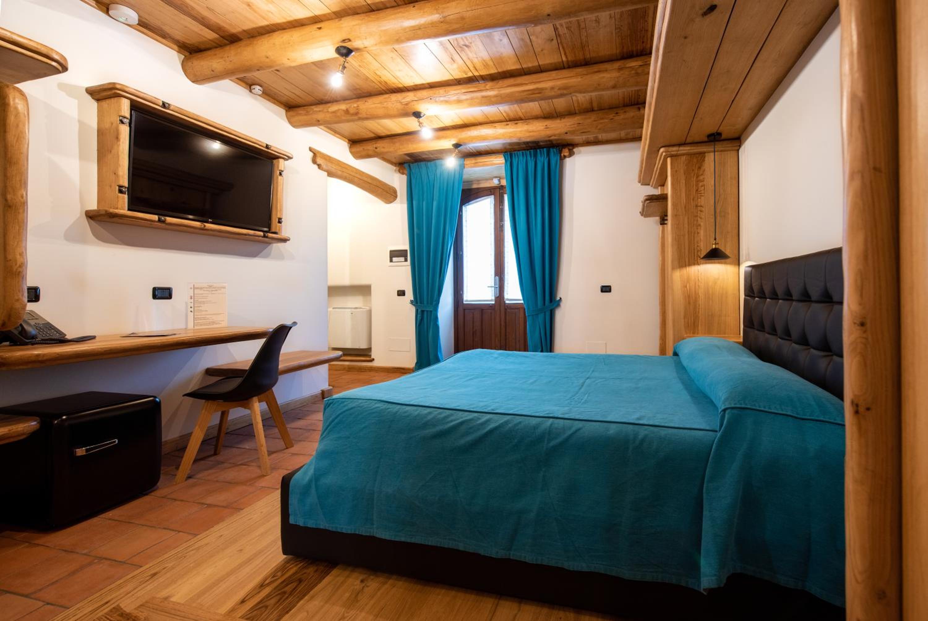 Triple Room - Photo 2