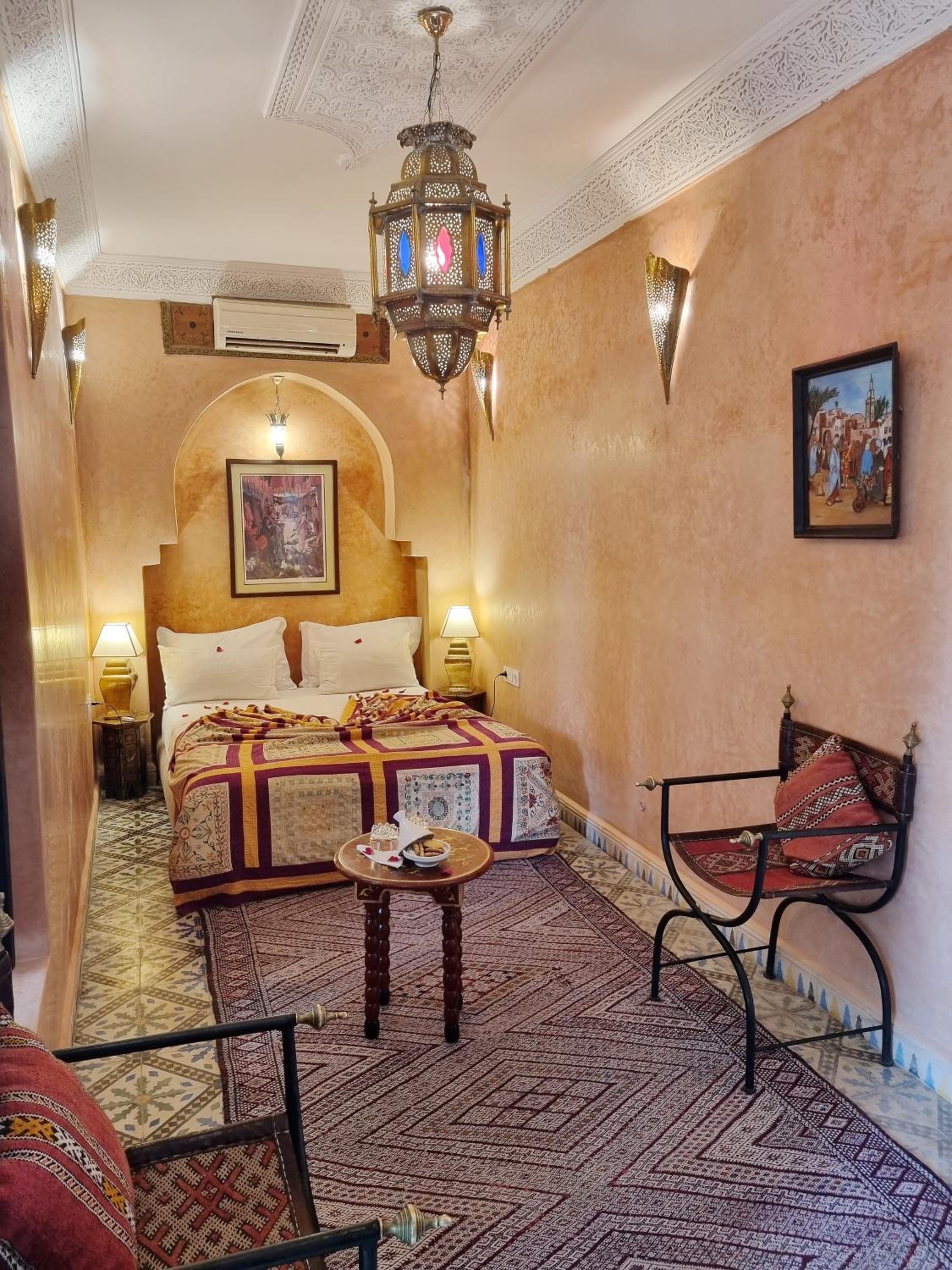 Bordeaux Double Room - Photo 3