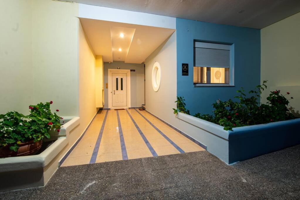 Two-Bedroom Apartment - Photo 12