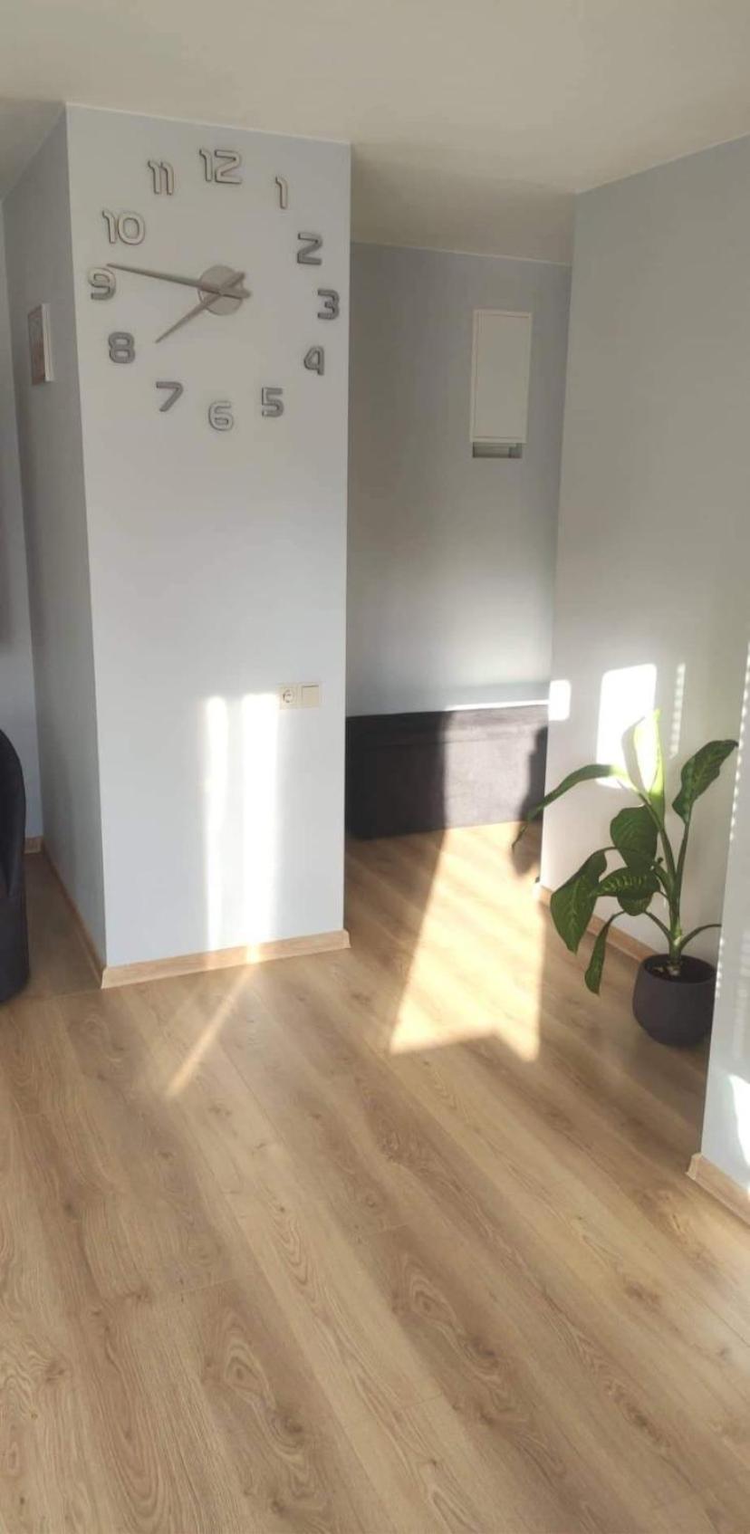 One-Bedroom Apartment - Photo 6