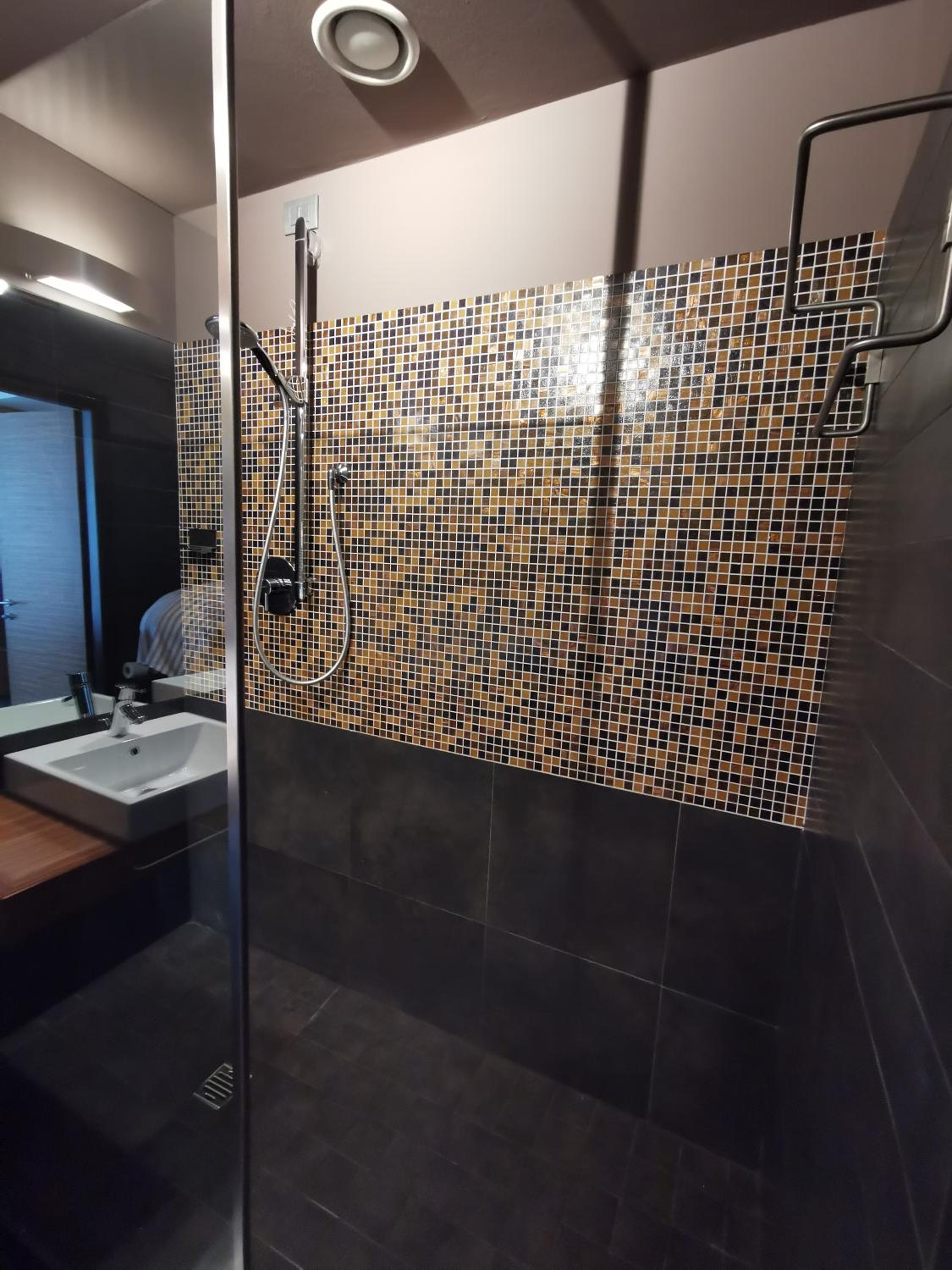 Deluxe Room - Photo 2