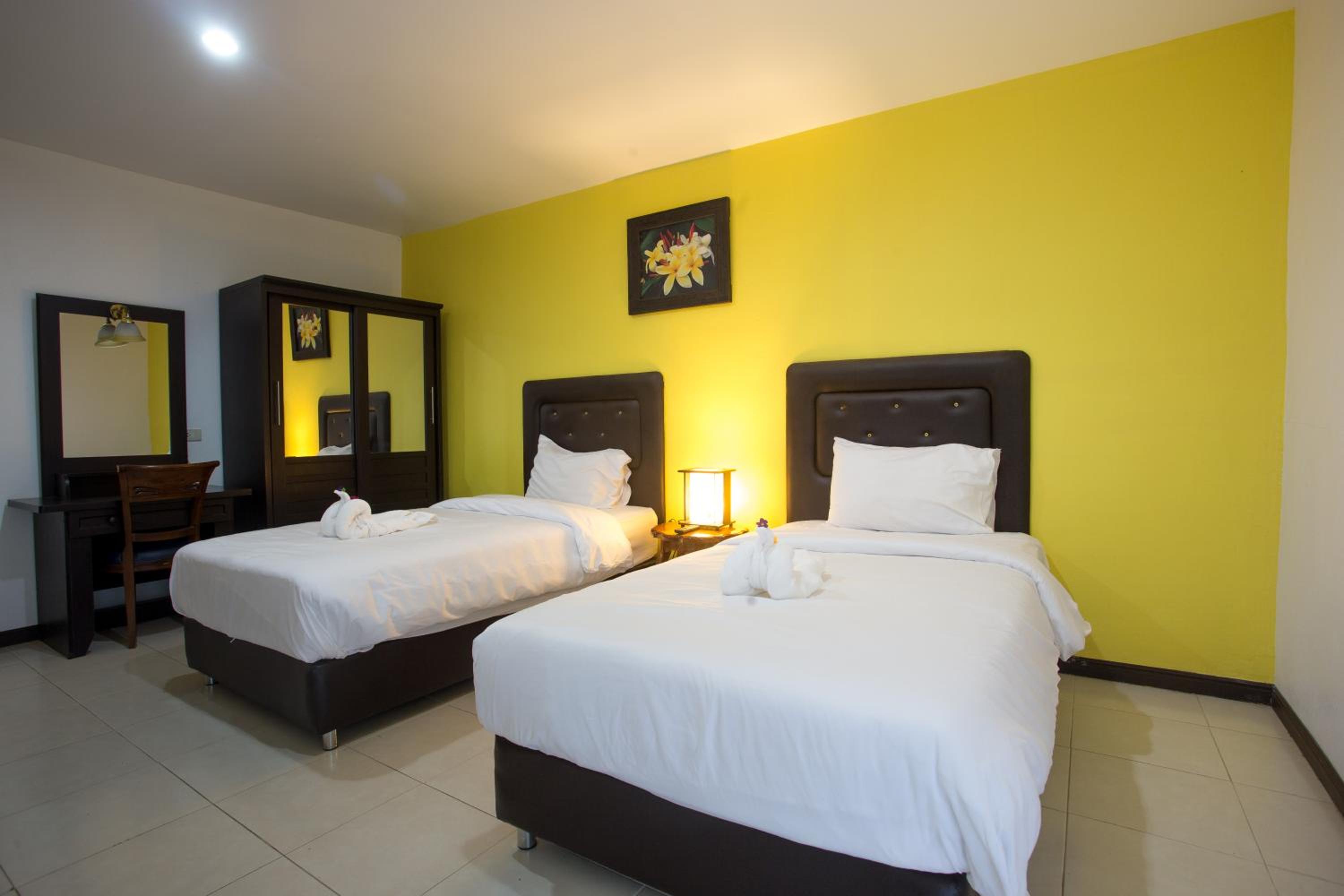 Superior Twin Room photo 2