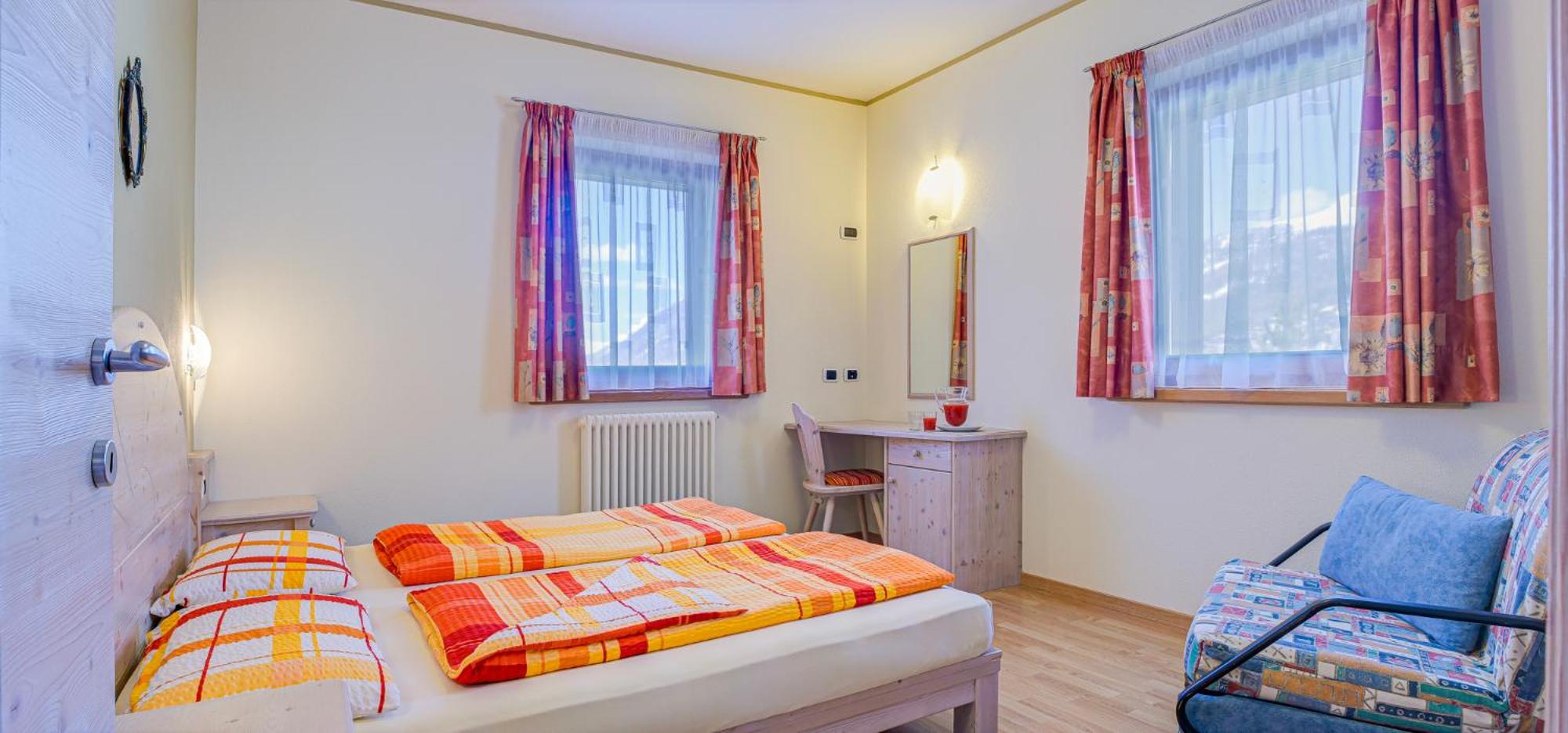 One-Bedroom Apartment with Garden View