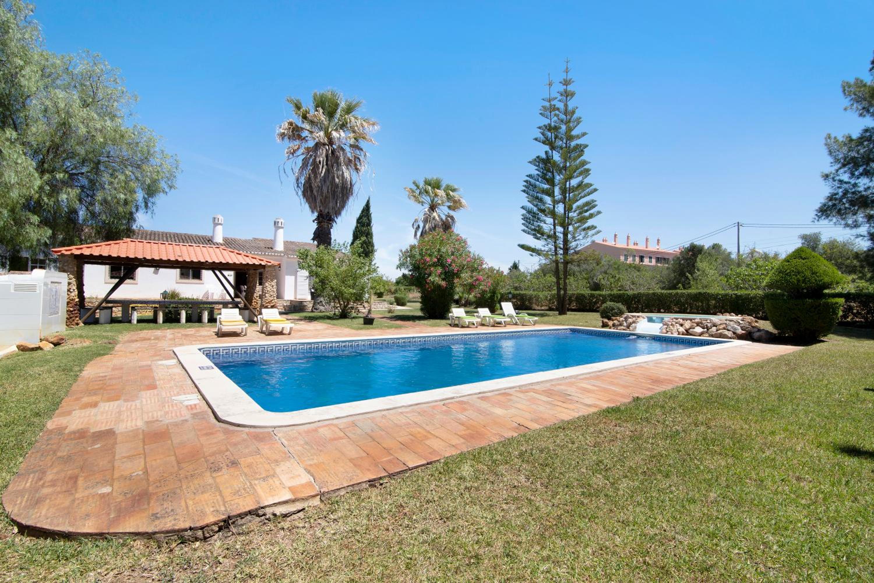 Villa photo 1