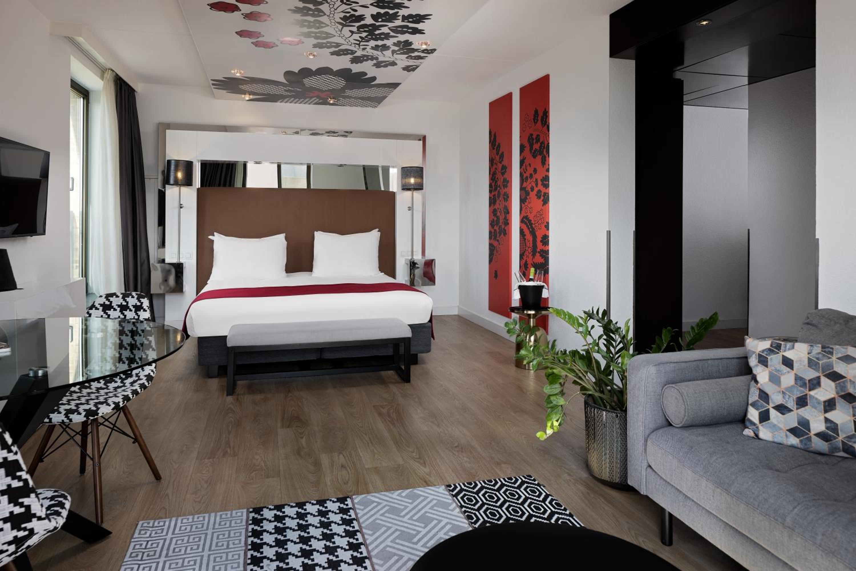 Suite photo 3