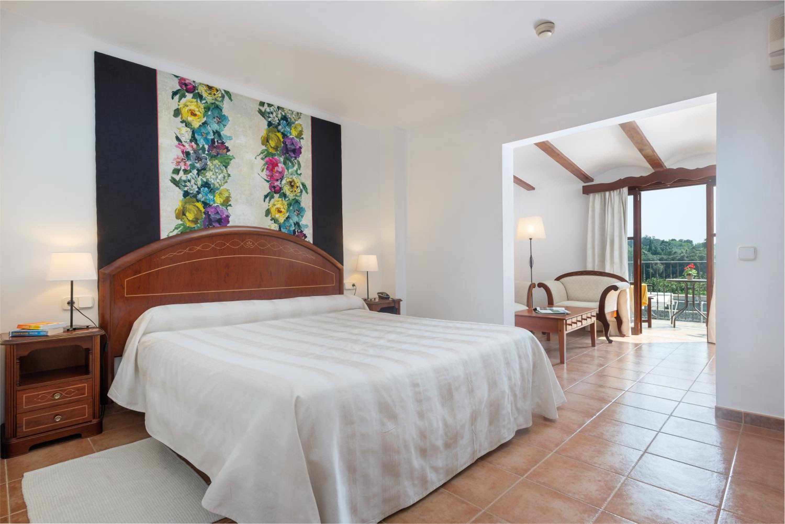 Habitación Familiar con acceso gratuito al spa. Habitación Familiar con acceso gratuito al spa.