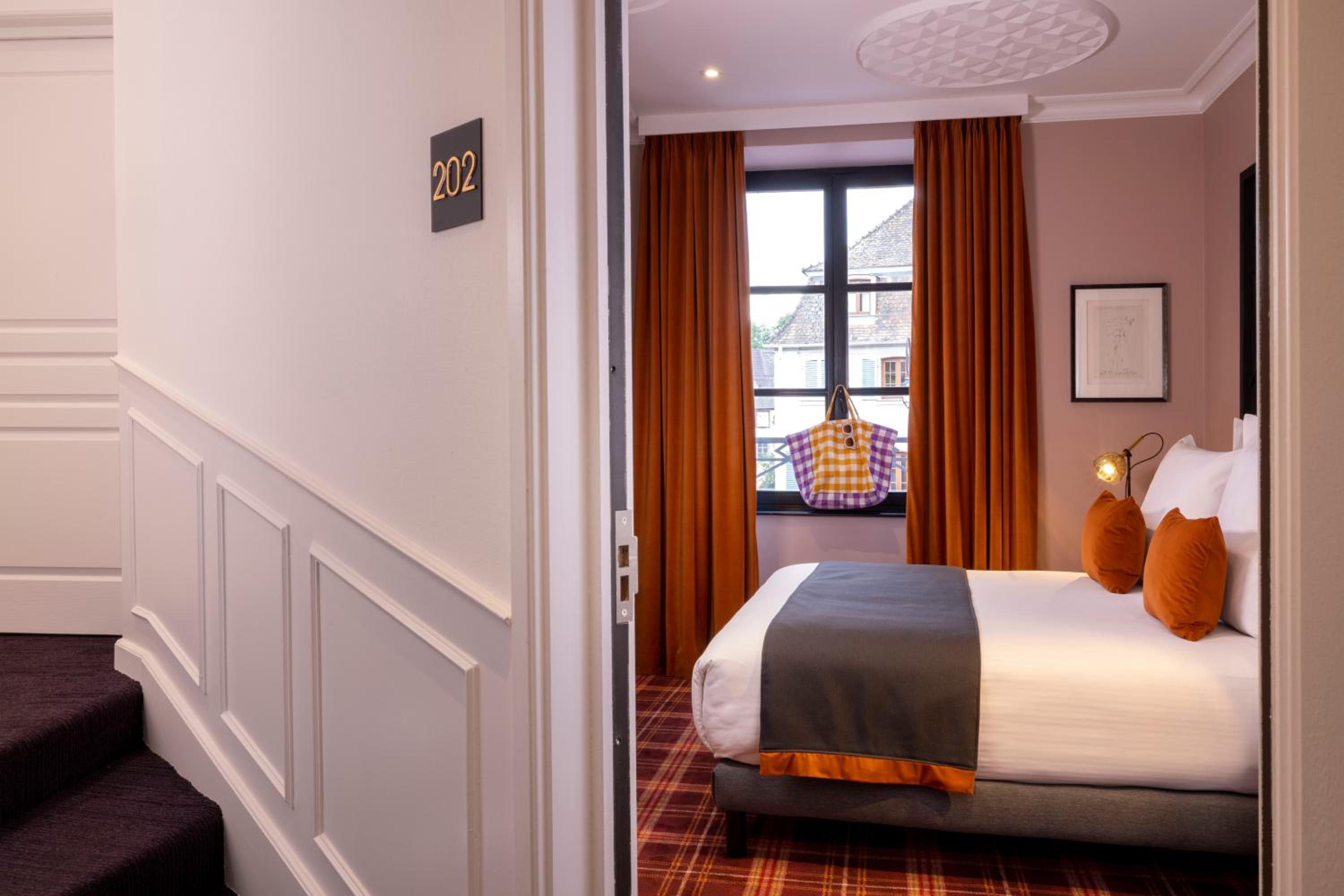 Standard Double Room - Photo 3