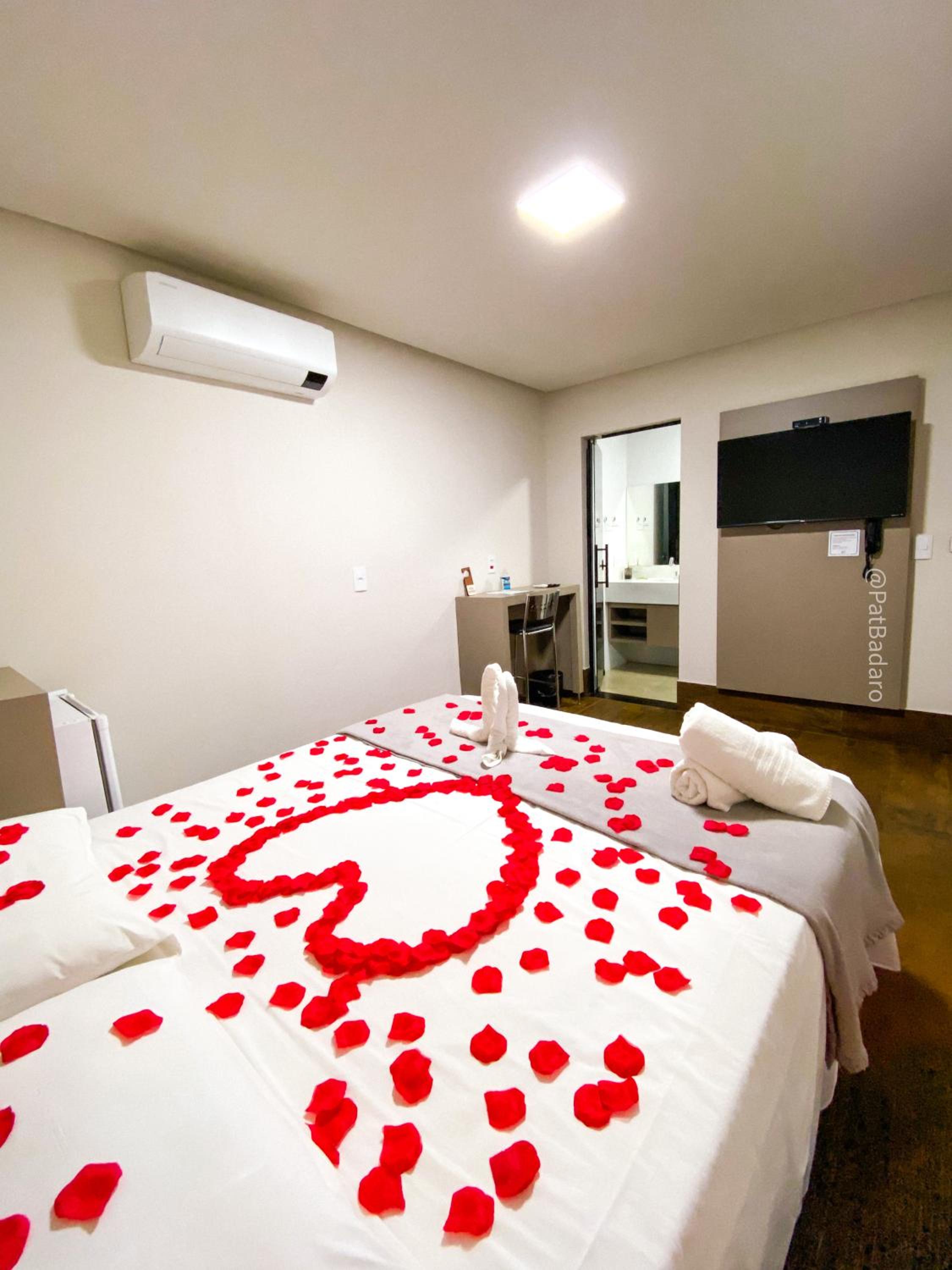 Superior Suite - Photo 2