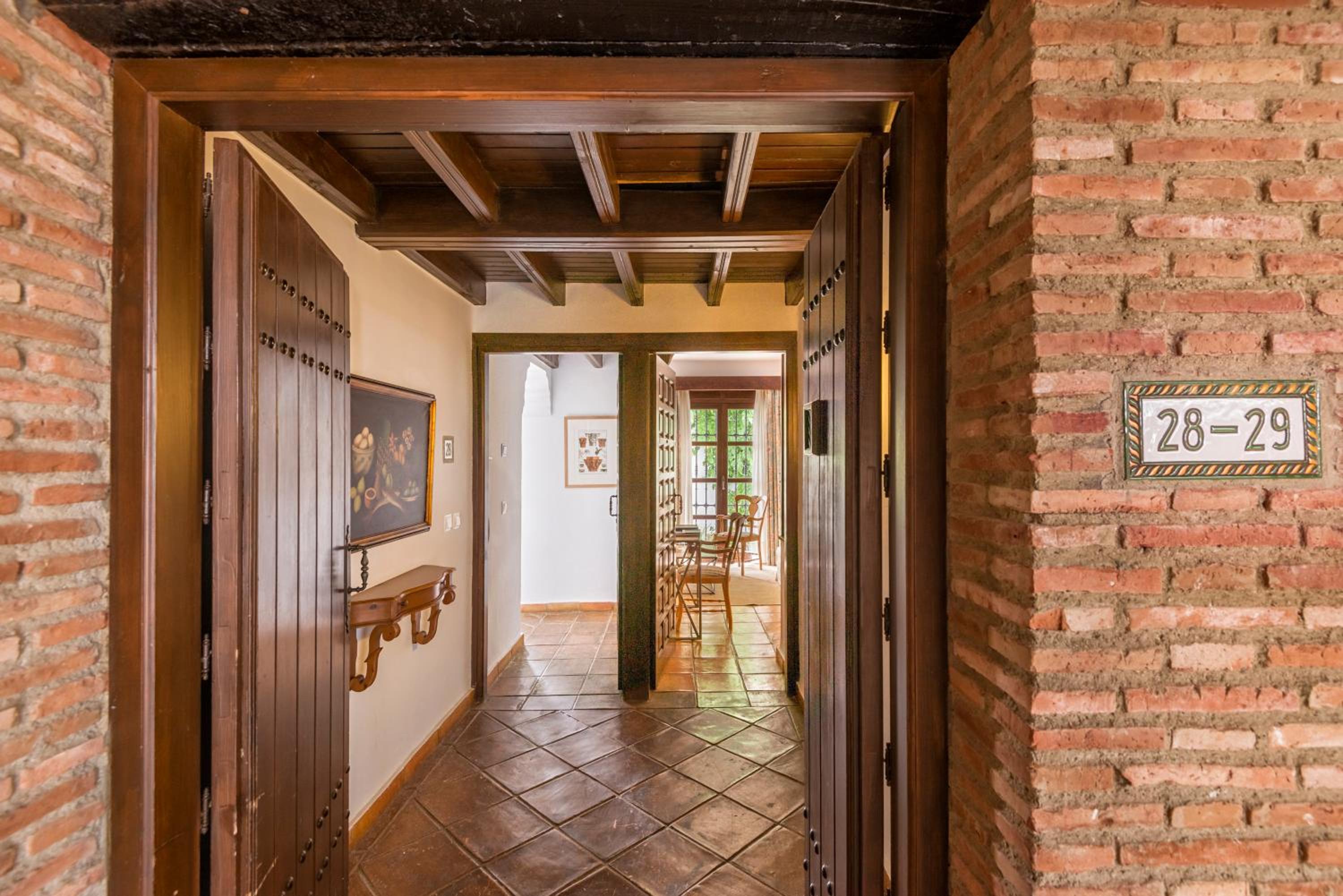 Dos habitaciones contiguas