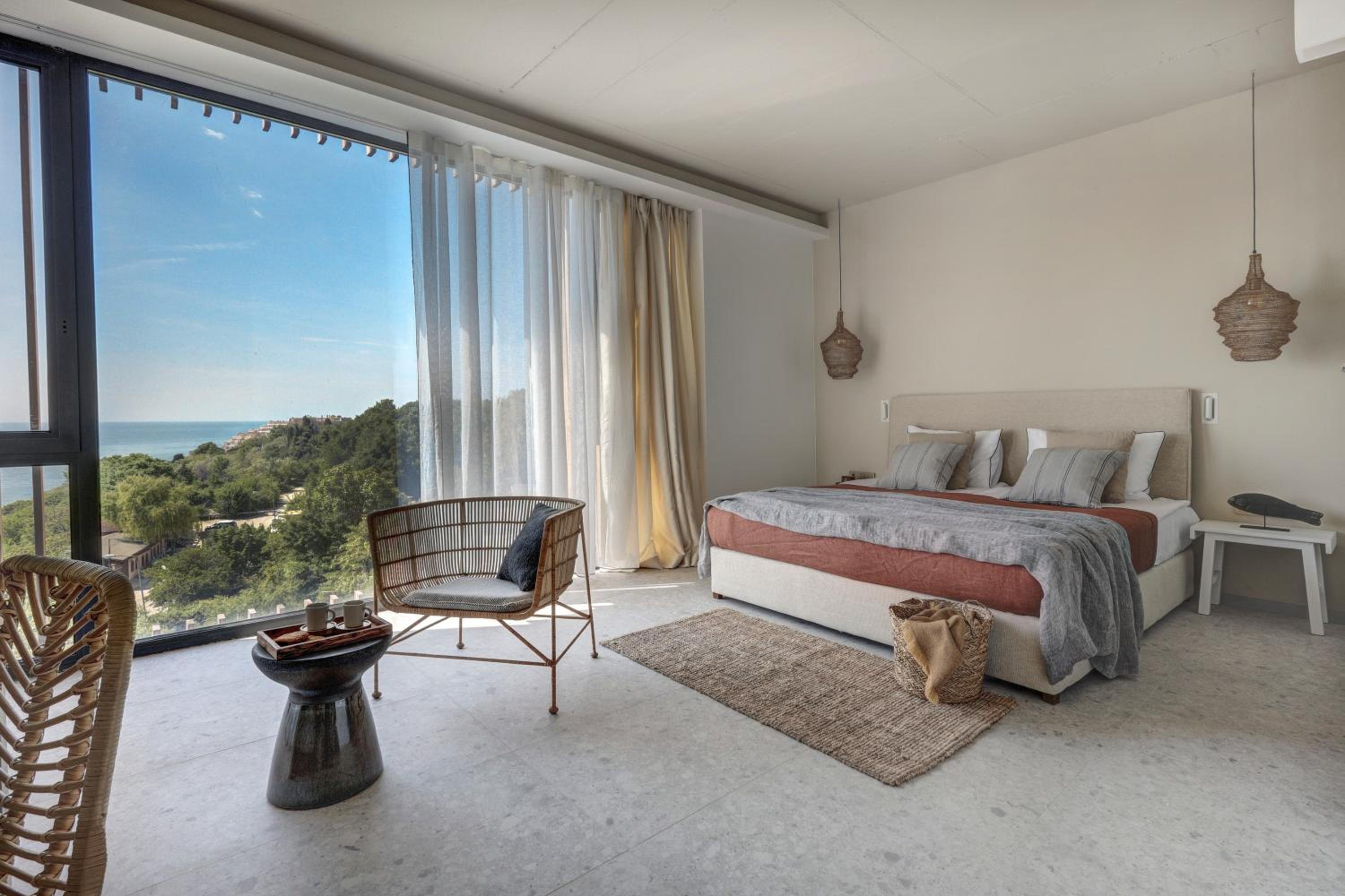 Double Room with Sea View - Photo 10