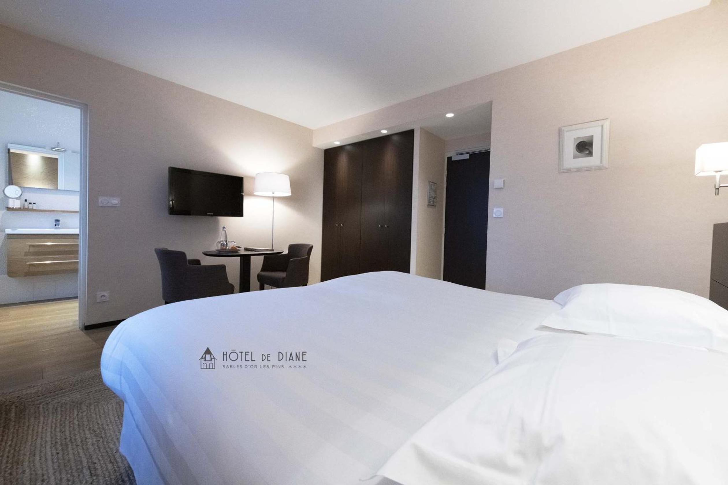 Premium Double Room - Photo 4