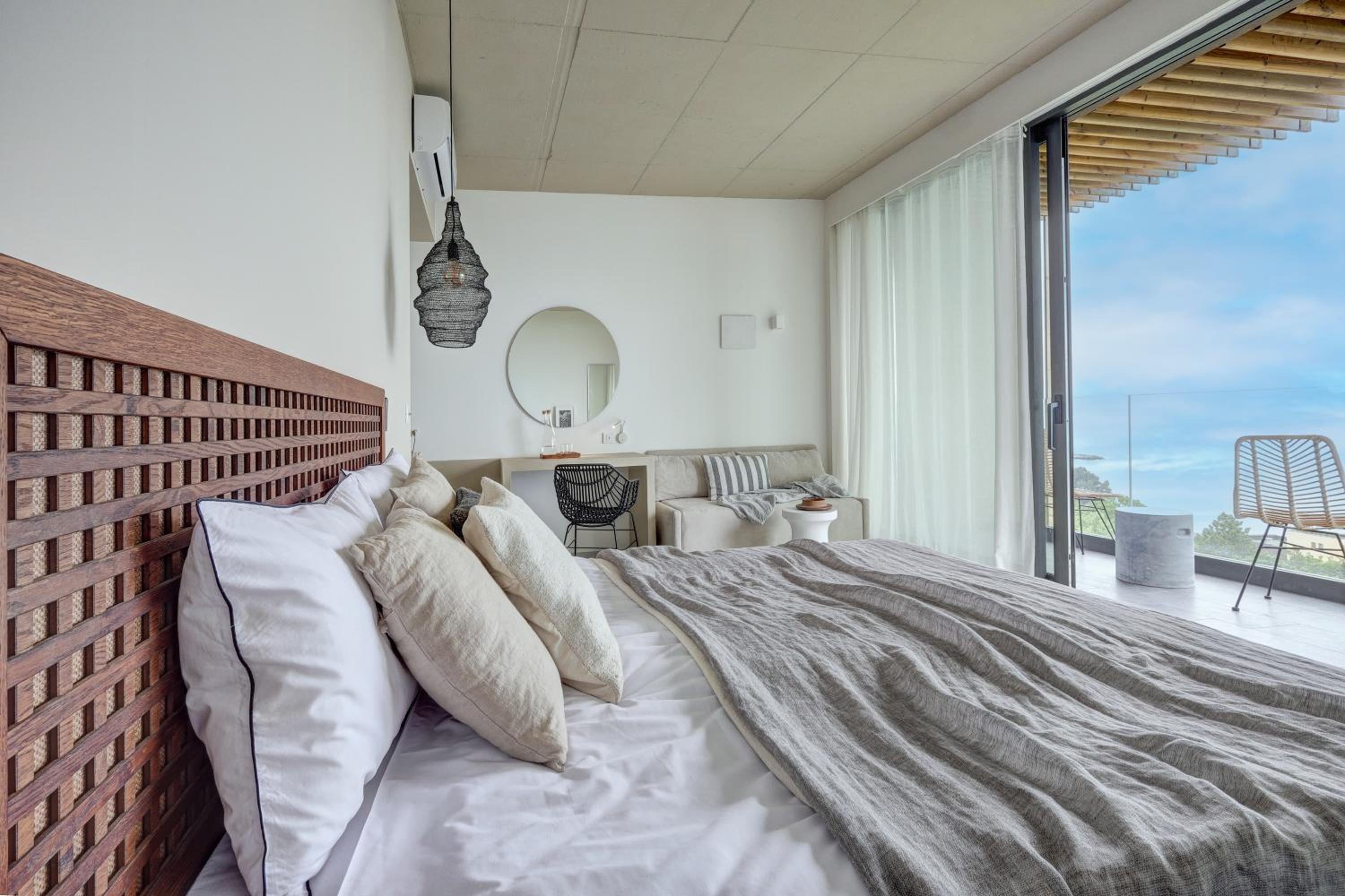 Double Room with Sea View - Photo 6