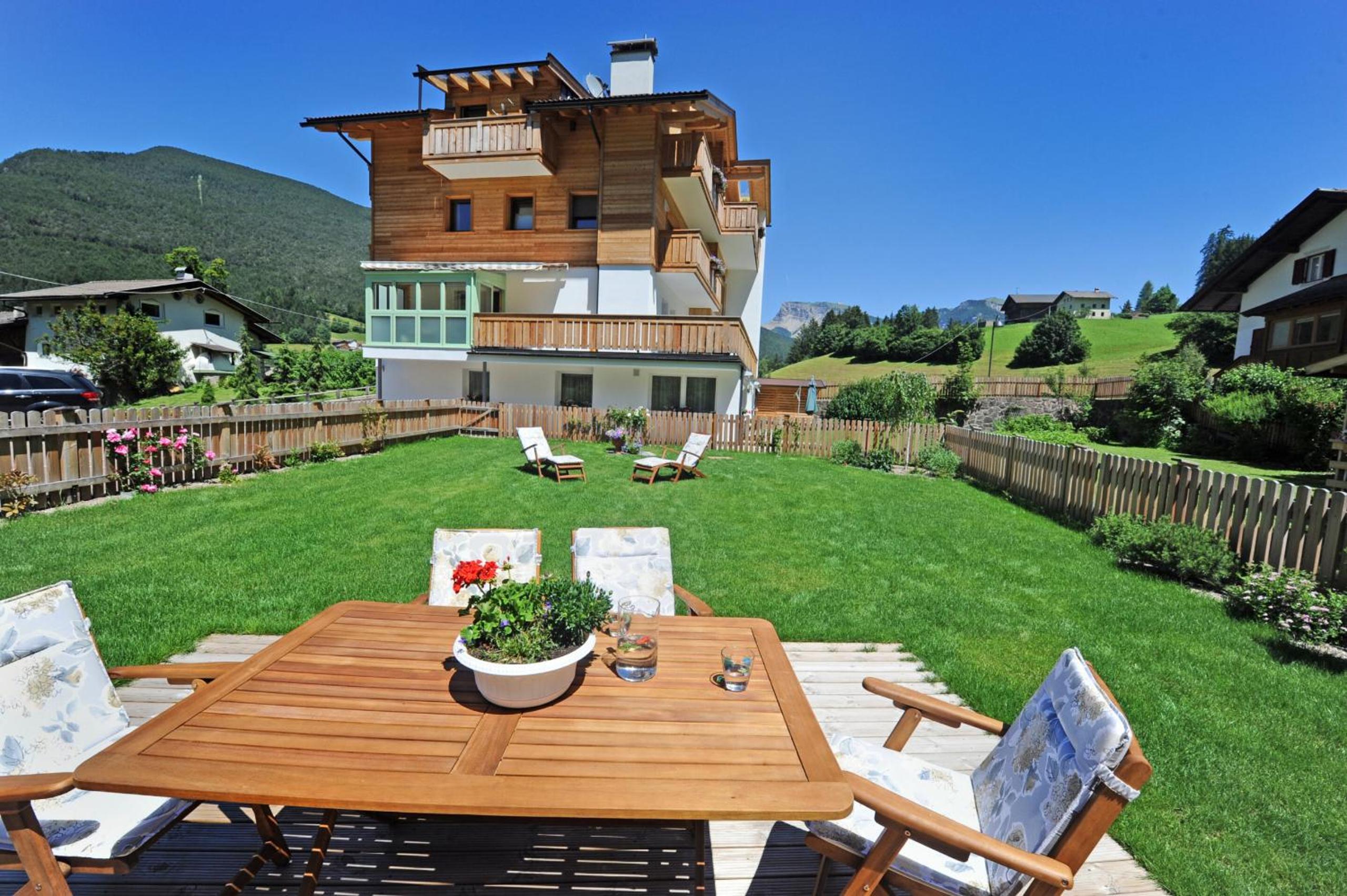 Superior One-Bedroom Apartment with Balcony photo 2