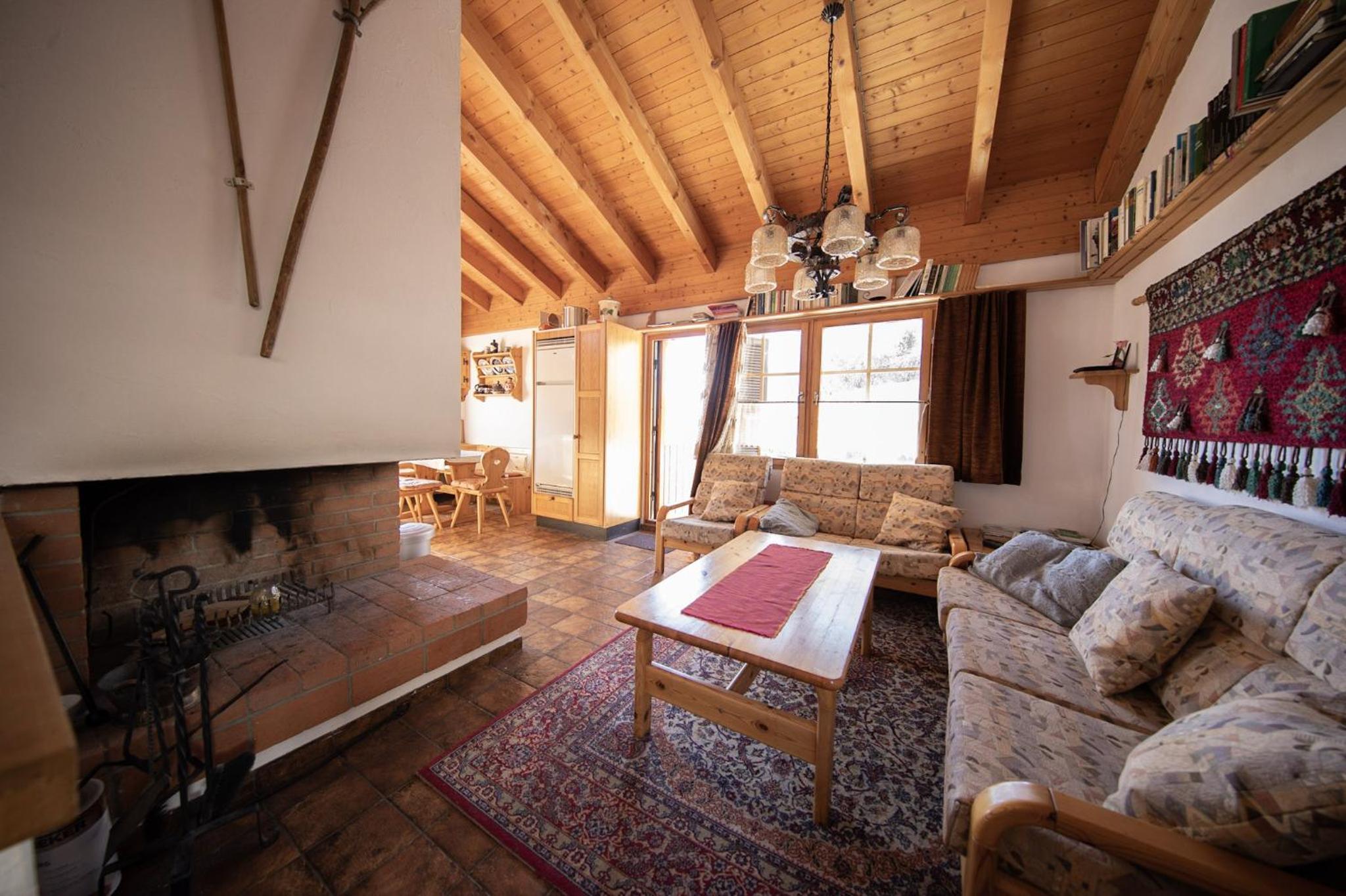 Four-Bedroom House photo 2