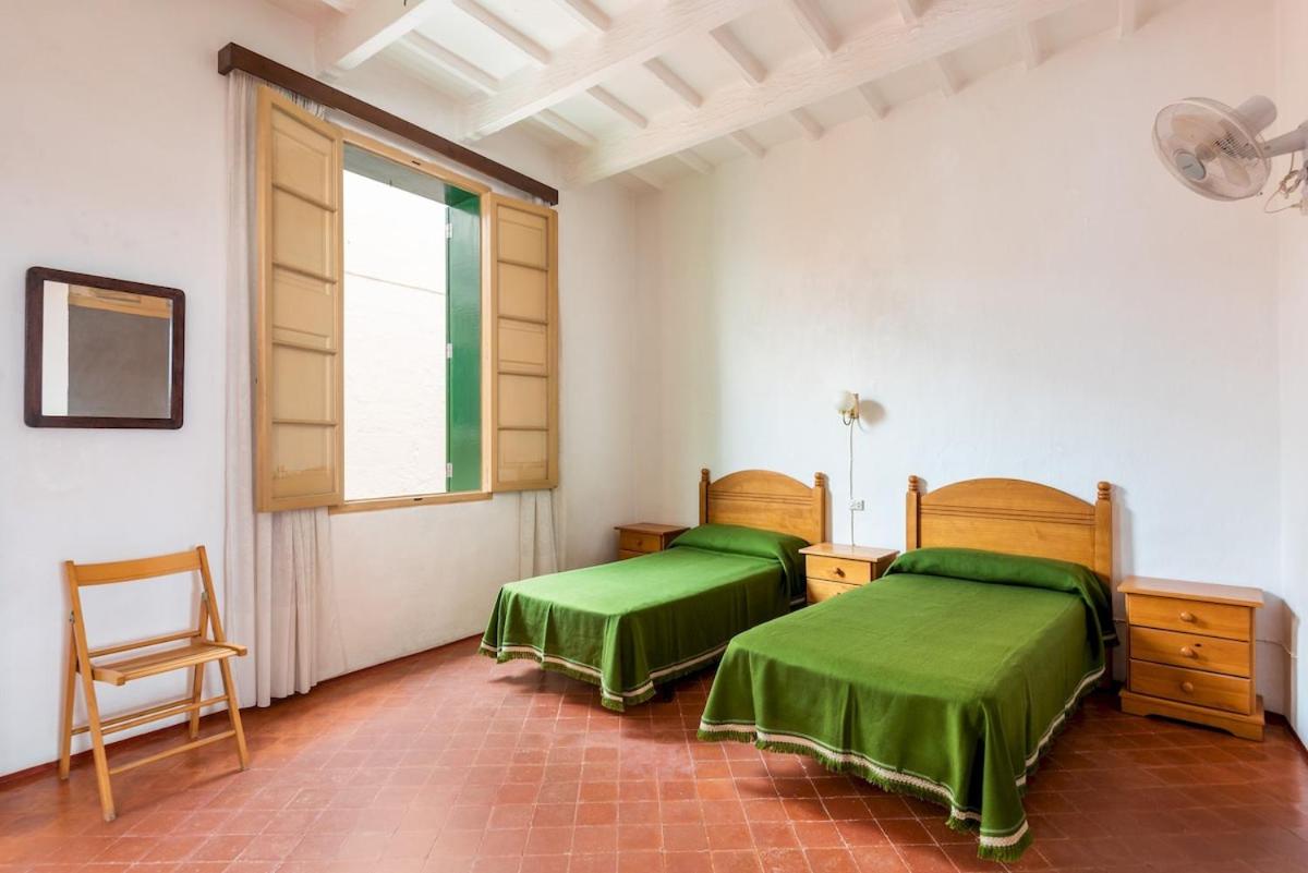 Casa de cuatro habitaciones