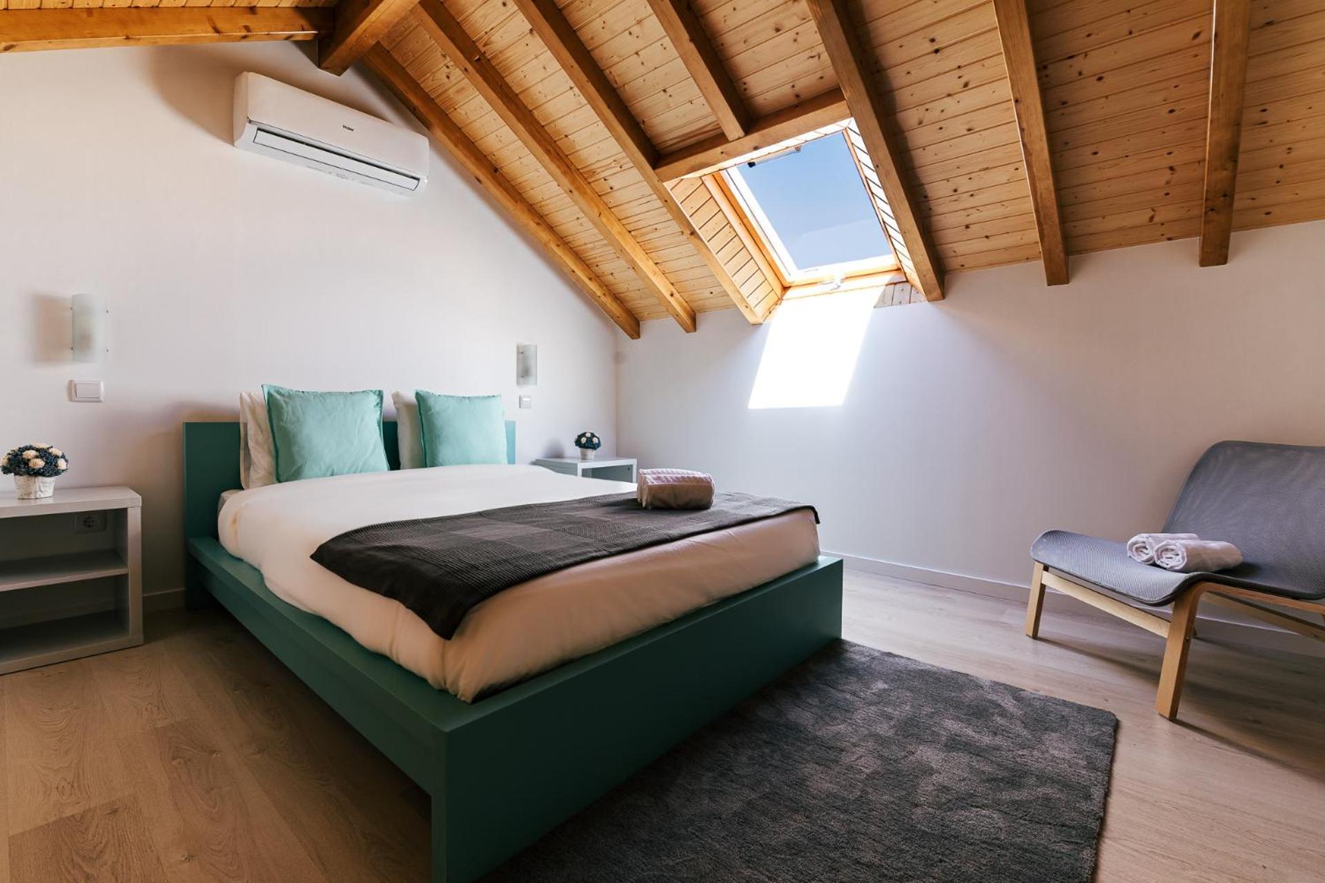 Three-Bedroom House photo 1