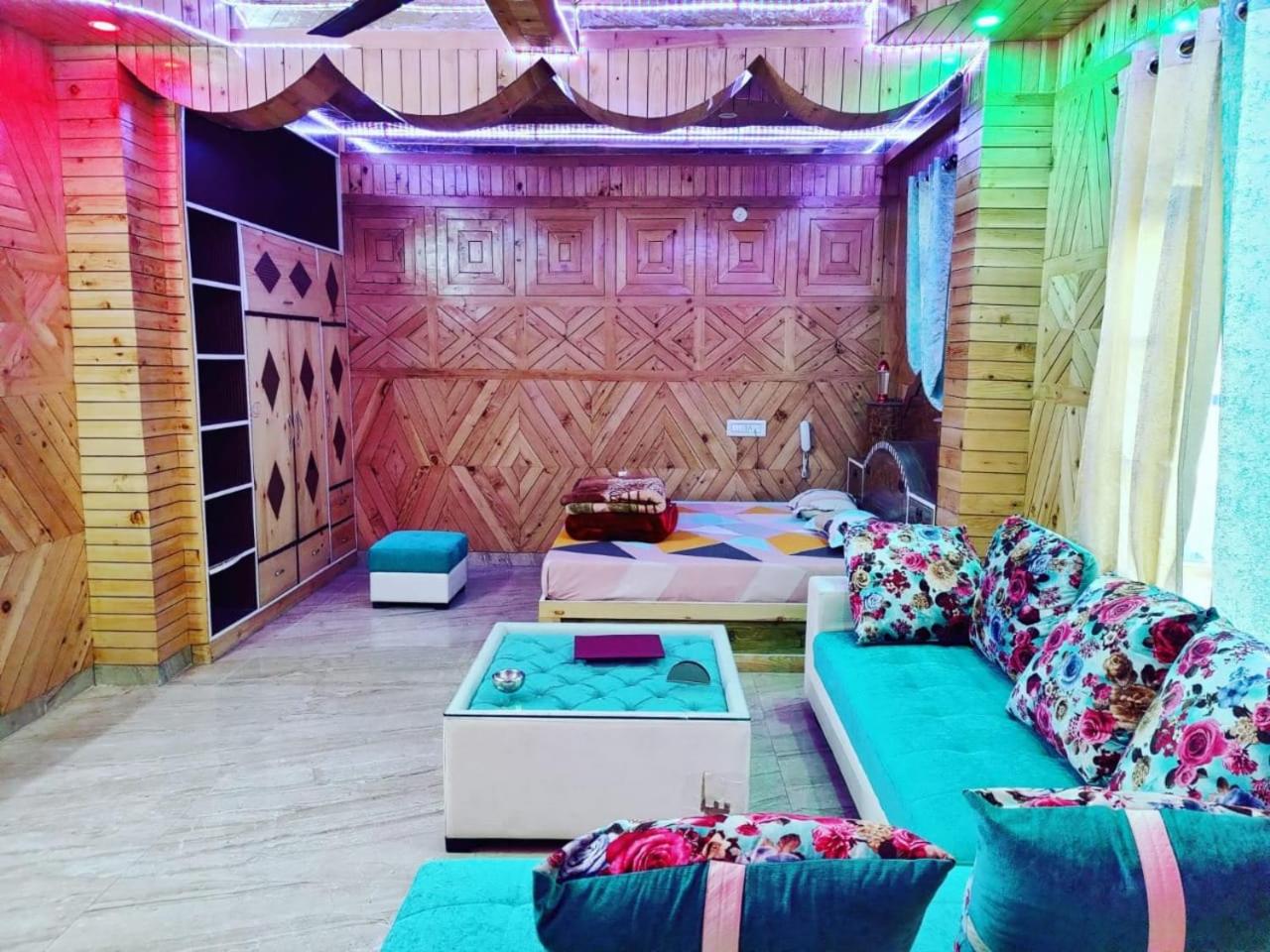 Family Suite - Photo 17