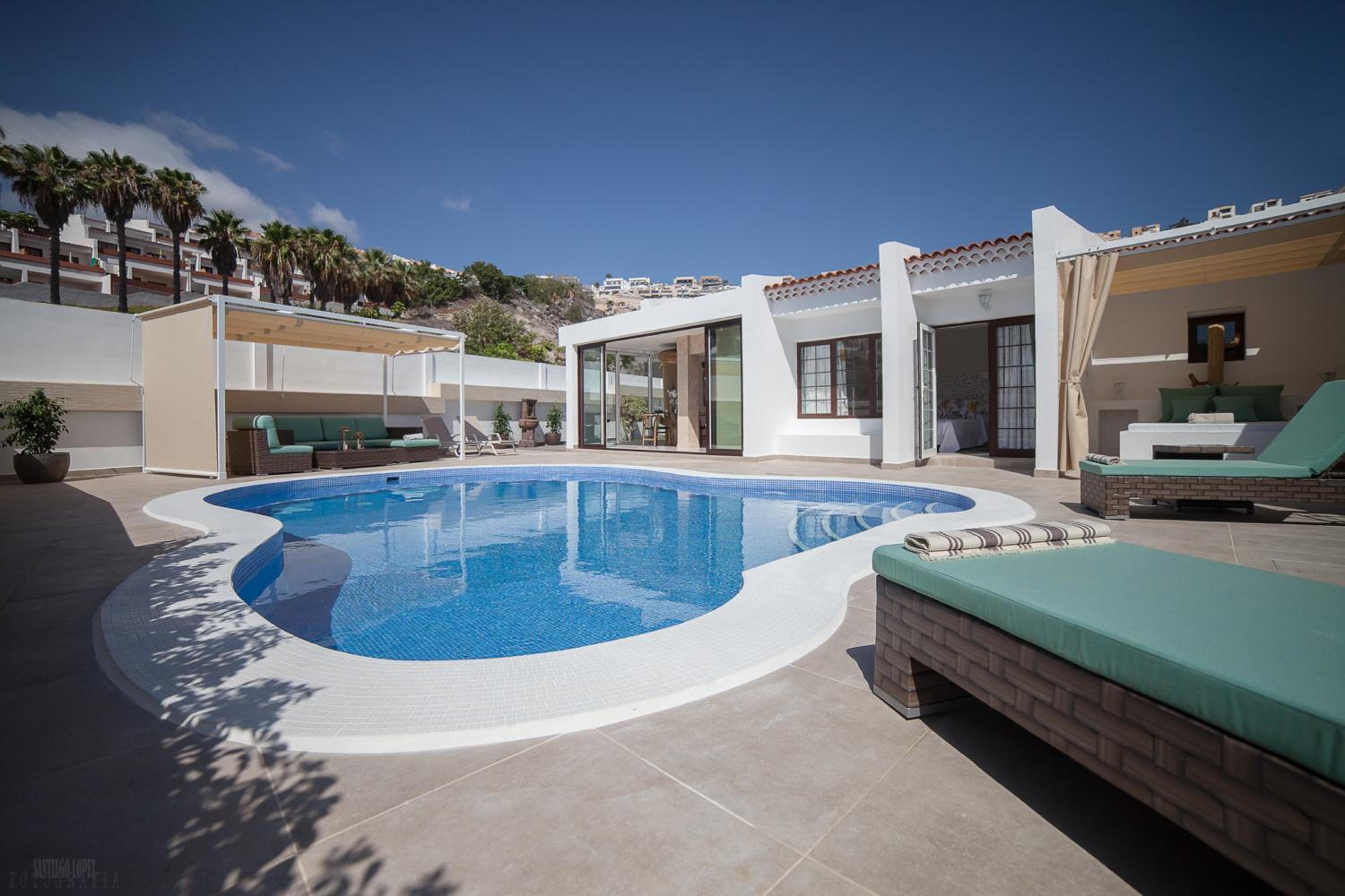 Luxury Villa 401 with Private Pool photo 3