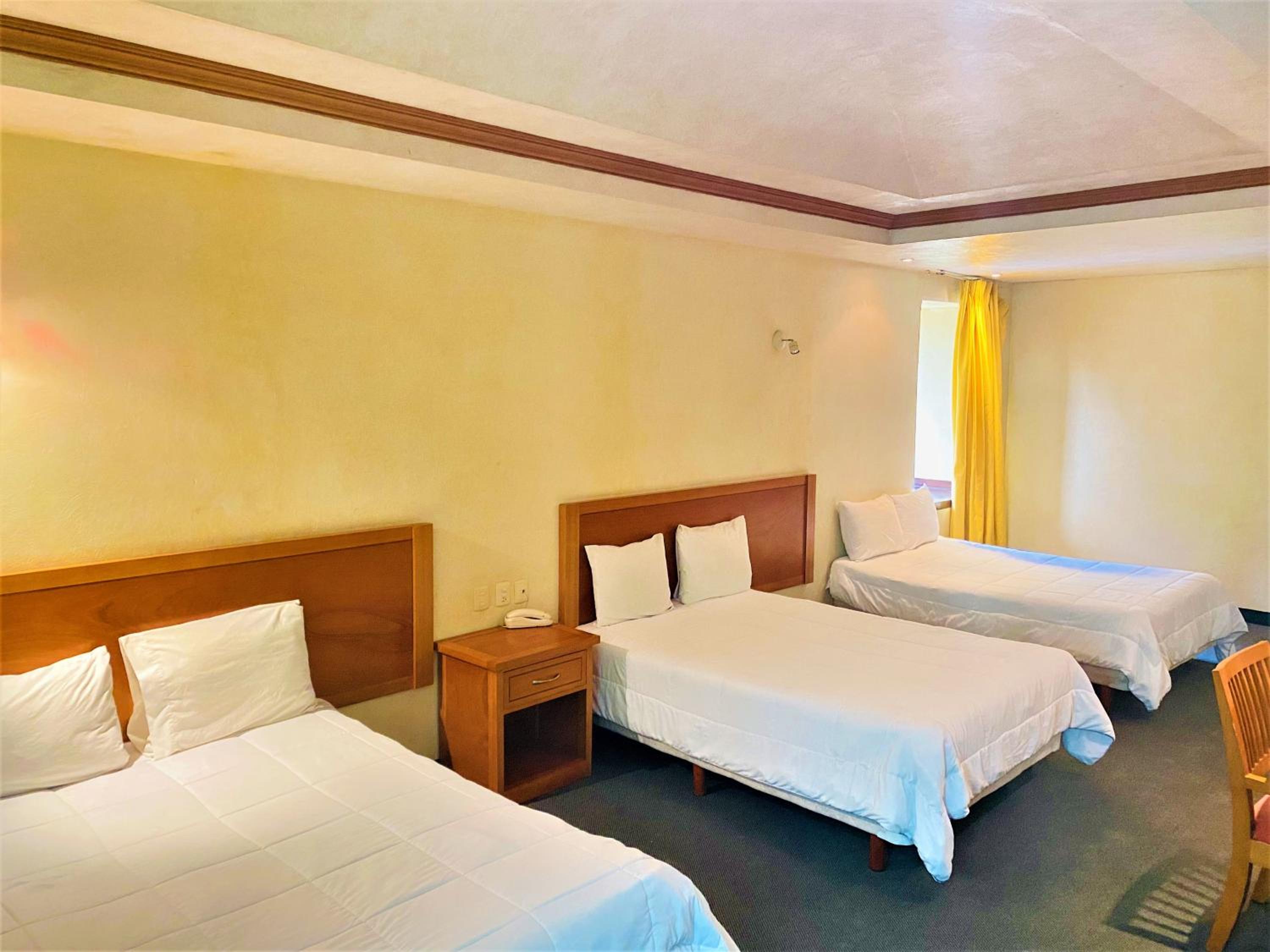 Standard Triple Room - Photo 3