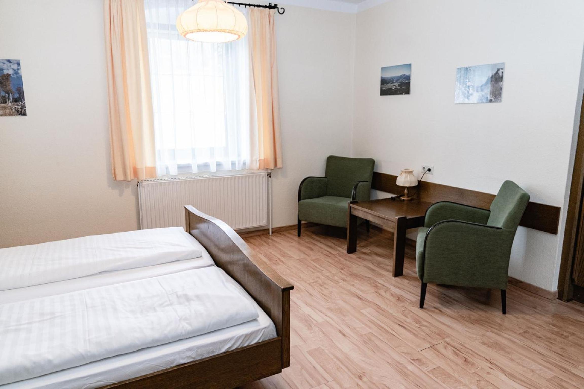 Double Room - Photo 2