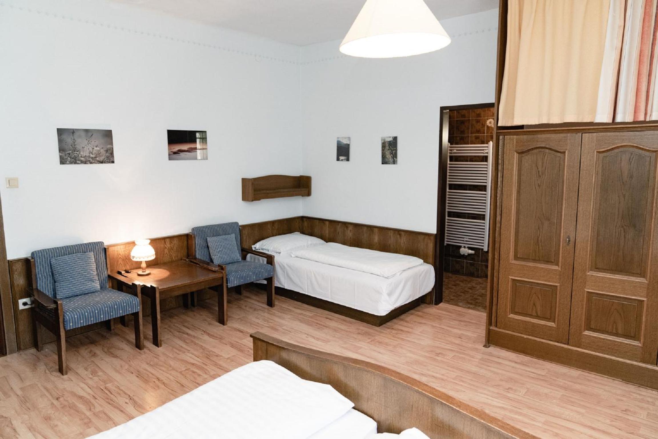 Triple Room - Photo 4