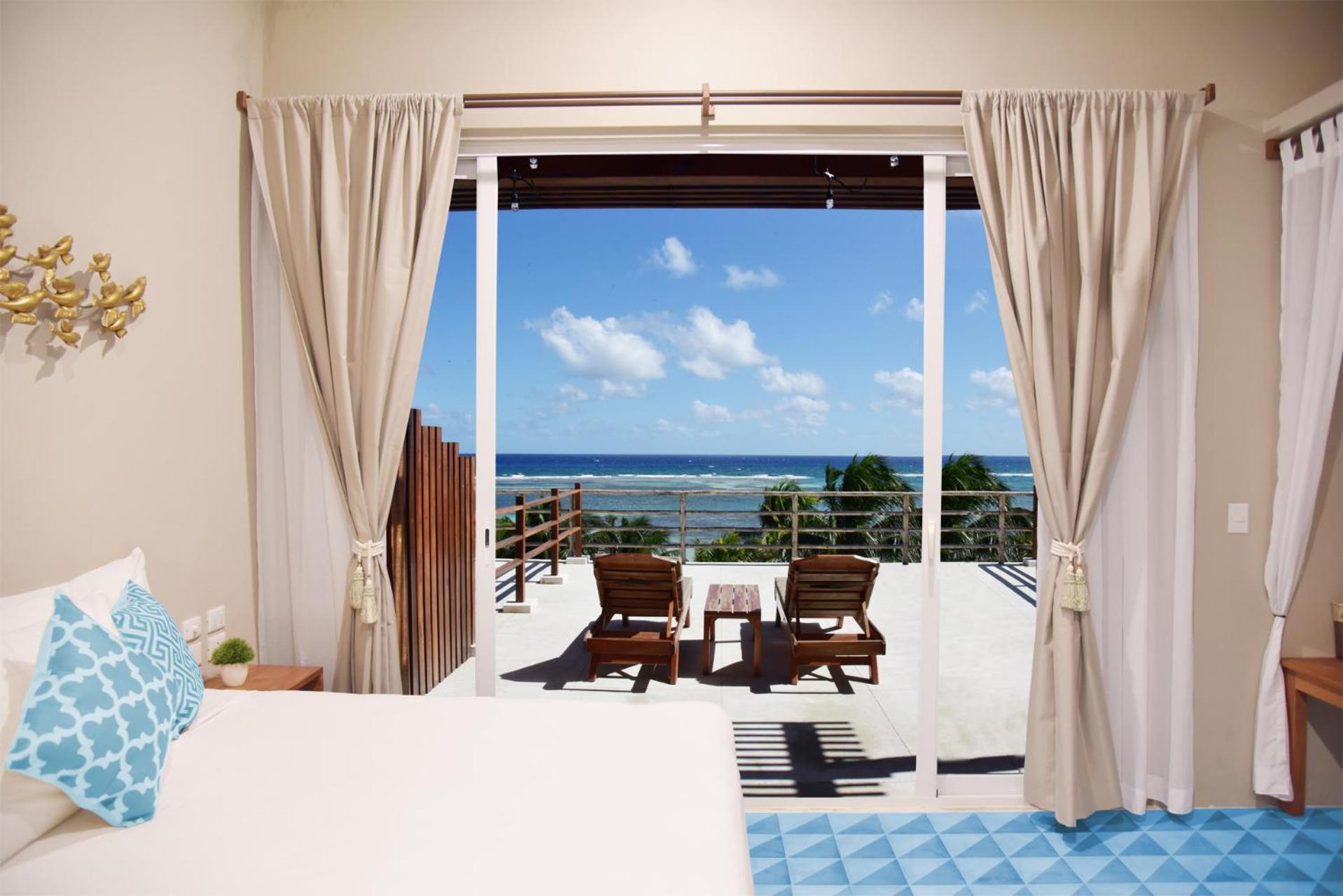 King Suite - Photo 3