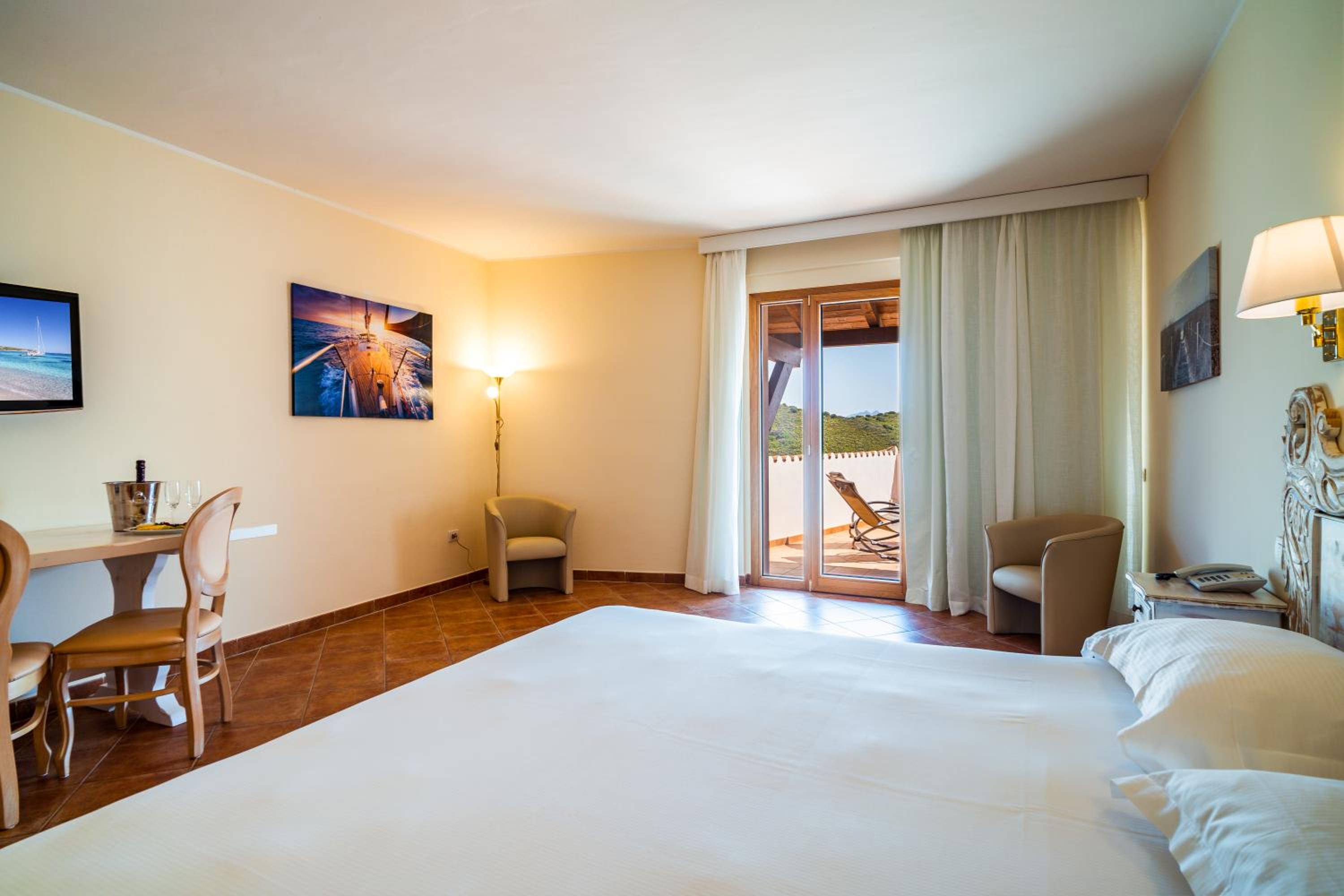 Junior Suite - Photo 13