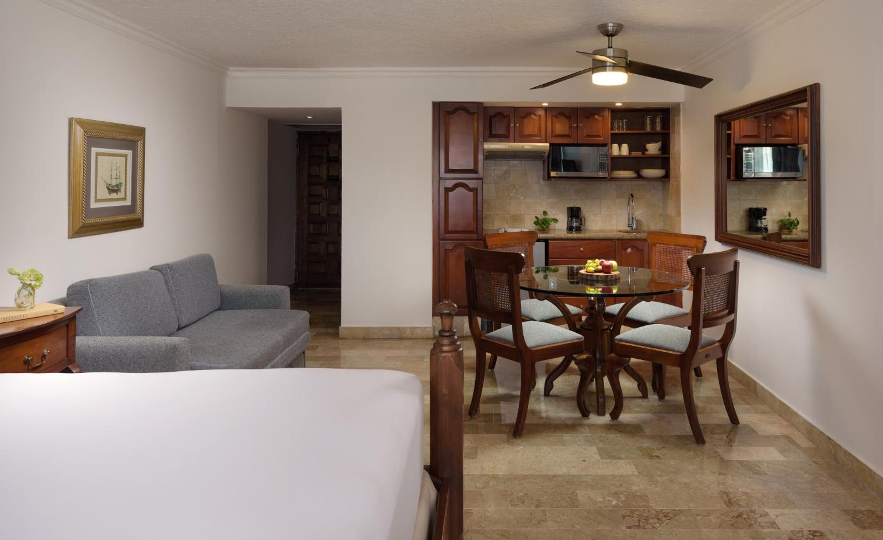Junior Suite Ocean Front