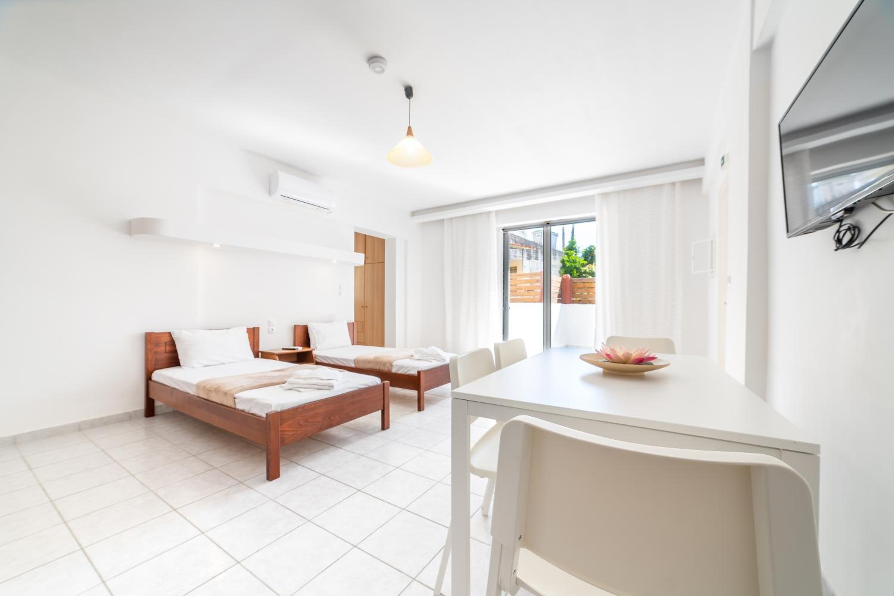 Comfort Quadruple Room