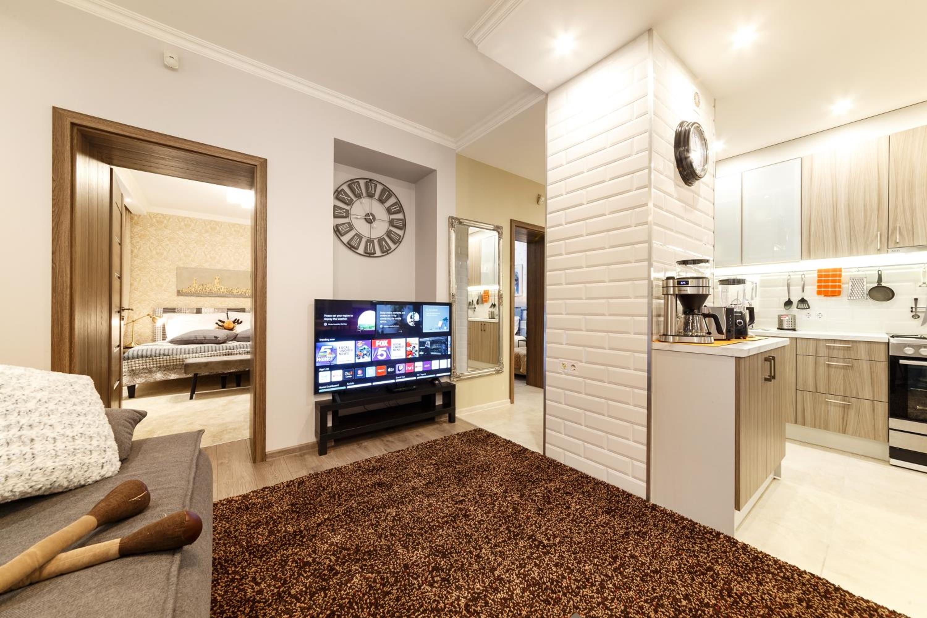 Deluxe Two-Bedroom Apartment - Ground Floor  - Photo 20