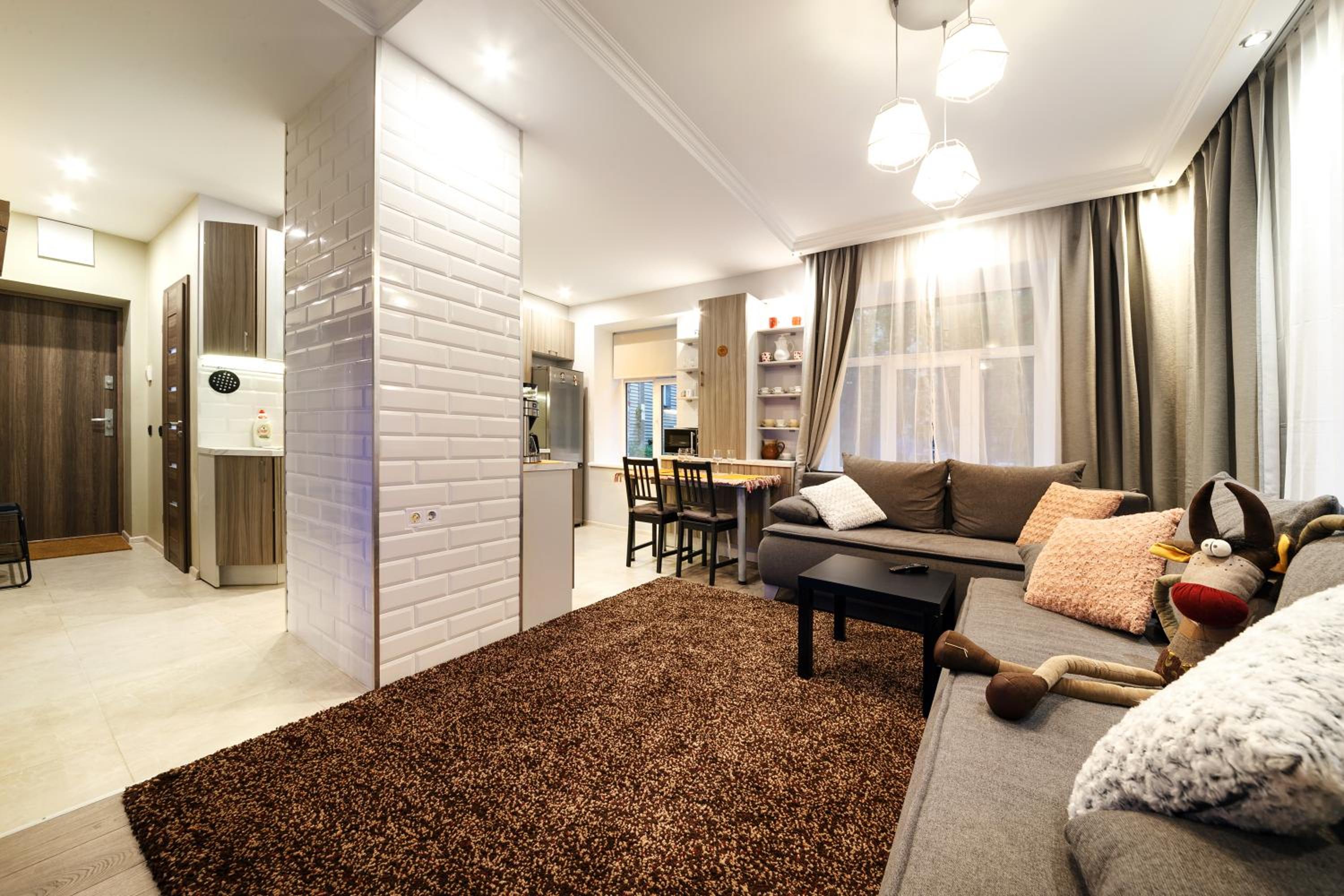 Deluxe Two-Bedroom Apartment - Ground Floor  - Photo 49