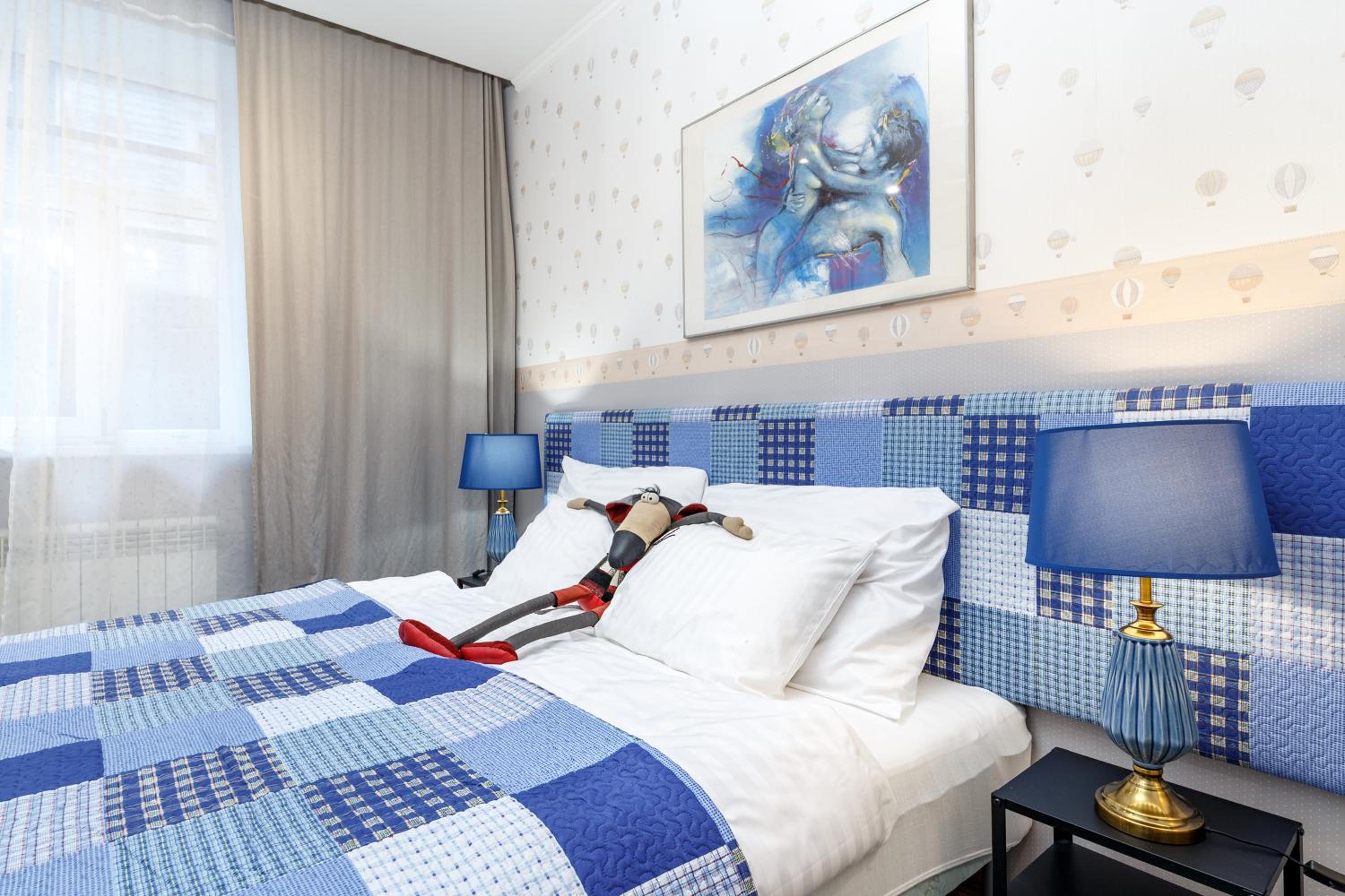 Deluxe Two-Bedroom Apartment - Ground Floor  - Photo 35