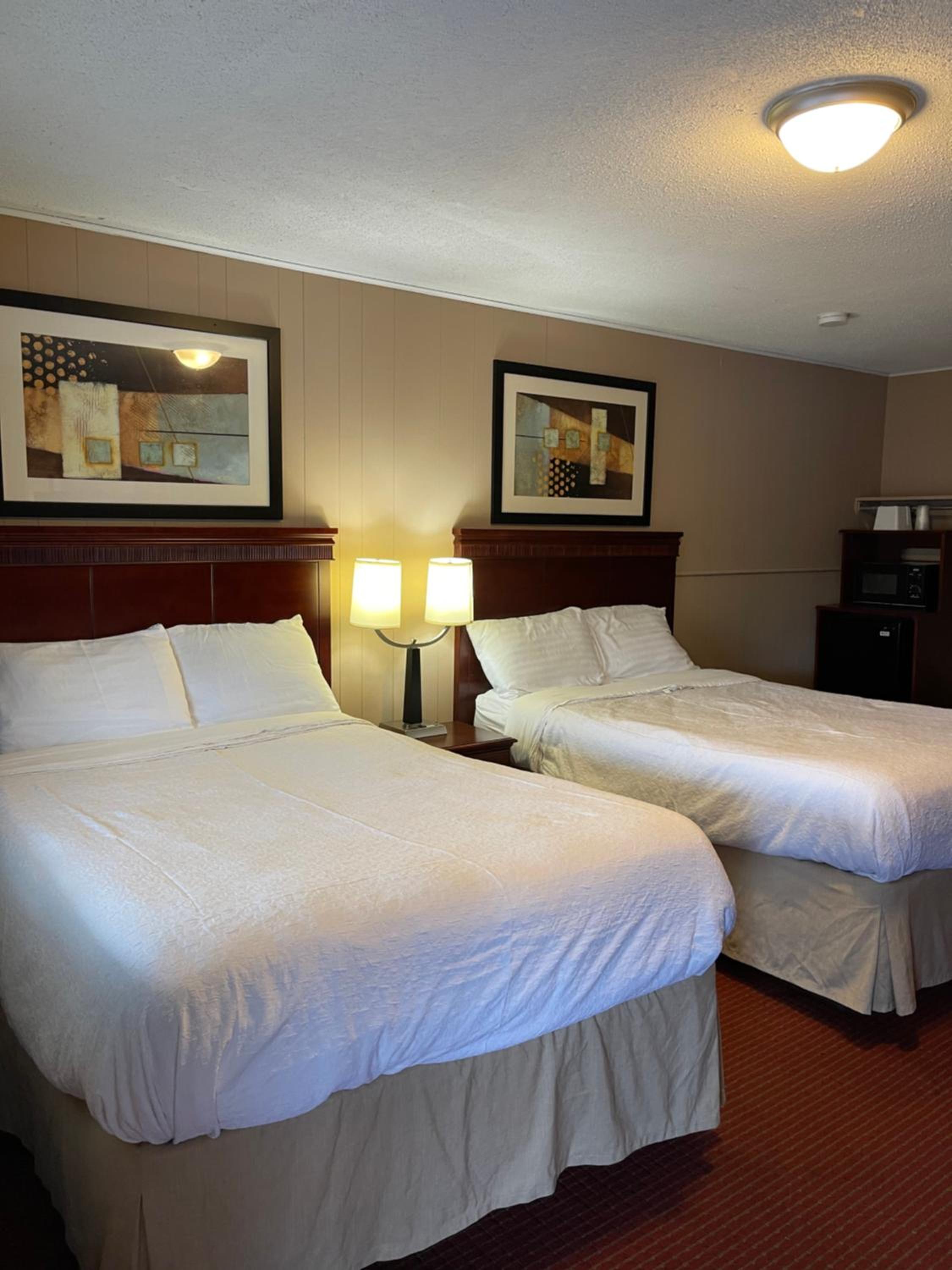 Double Room with Two Double Beds photo 1