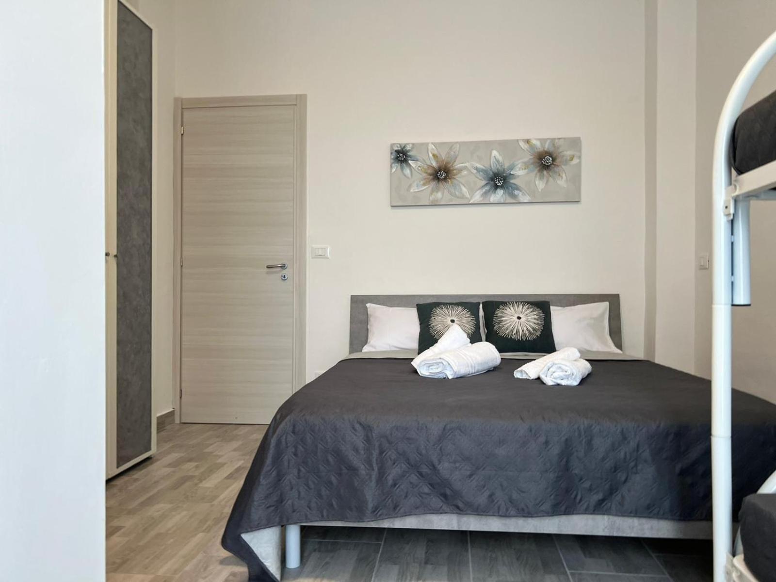 Double Room with Balcony and Sea View photo 3