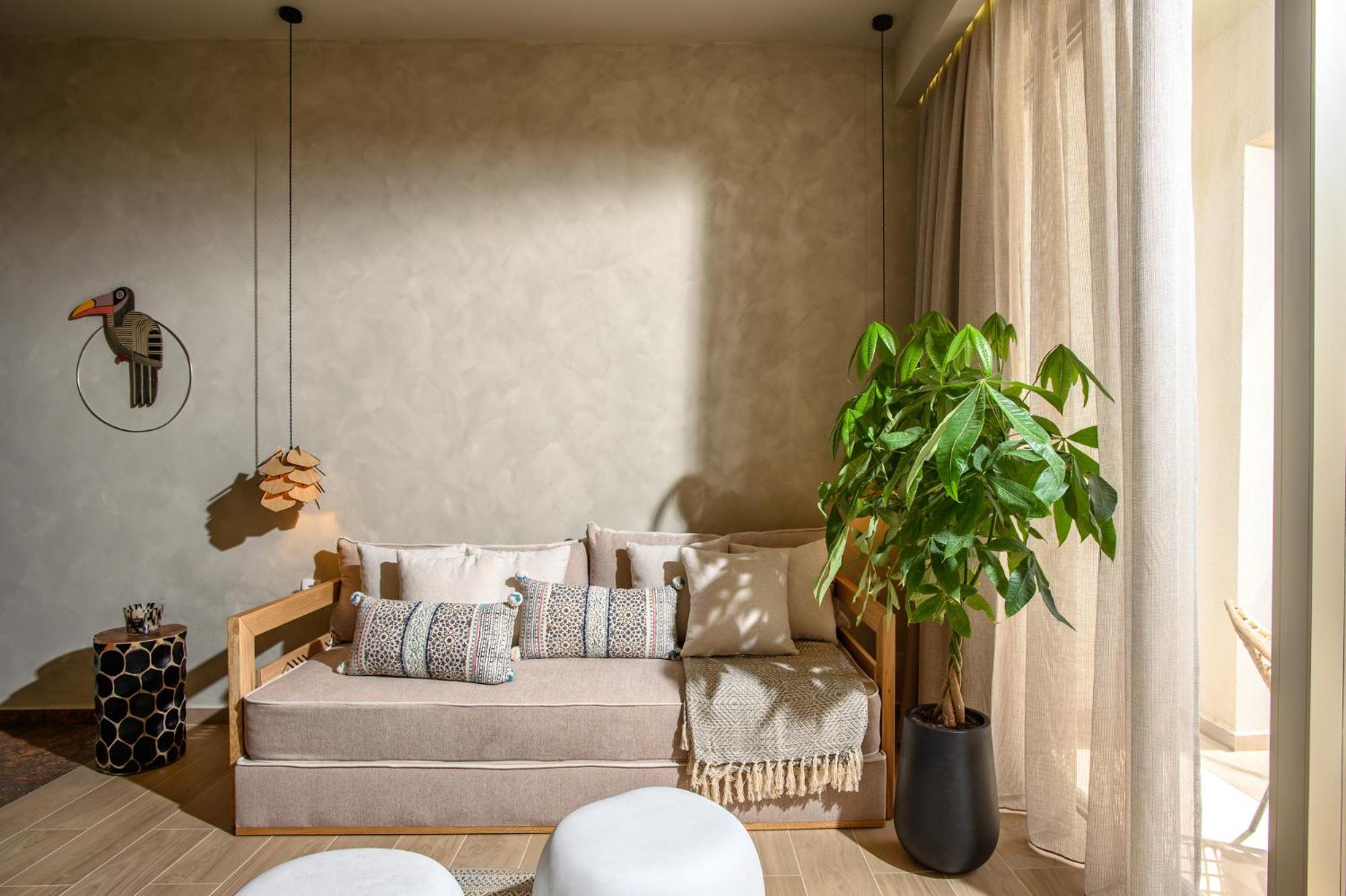 Family Room - Disability Access - Photo 9
