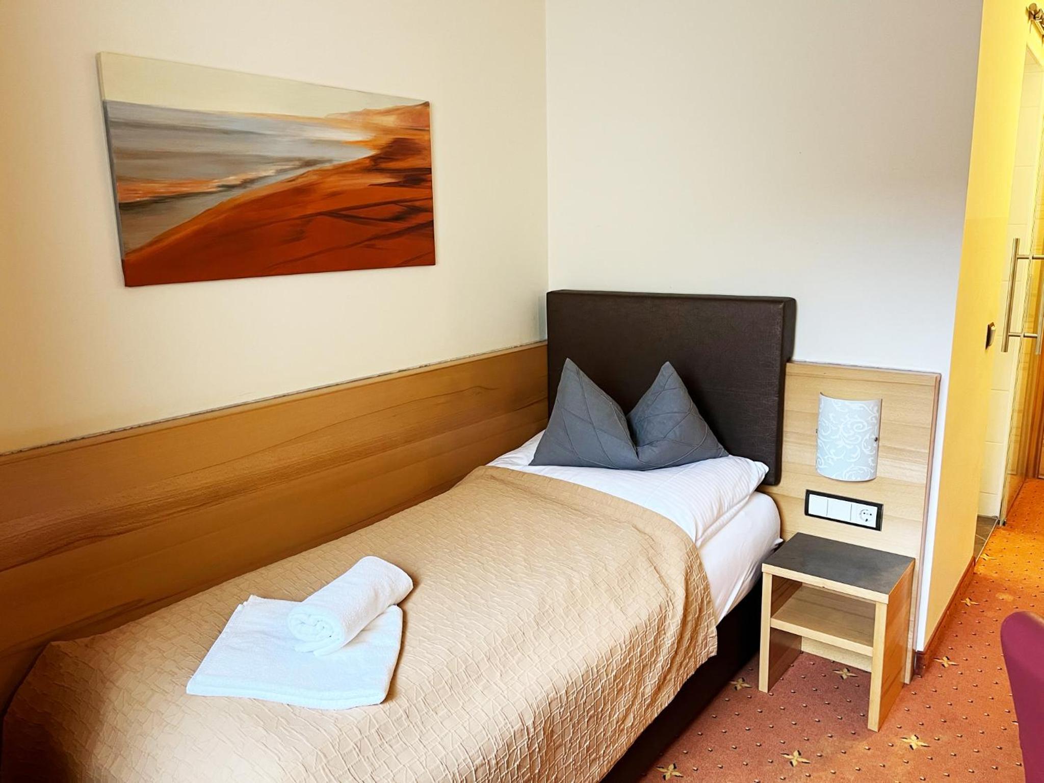 Small Single Room