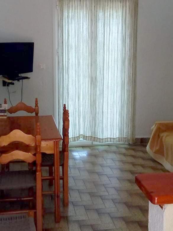 Bungalow with Patio photo 2