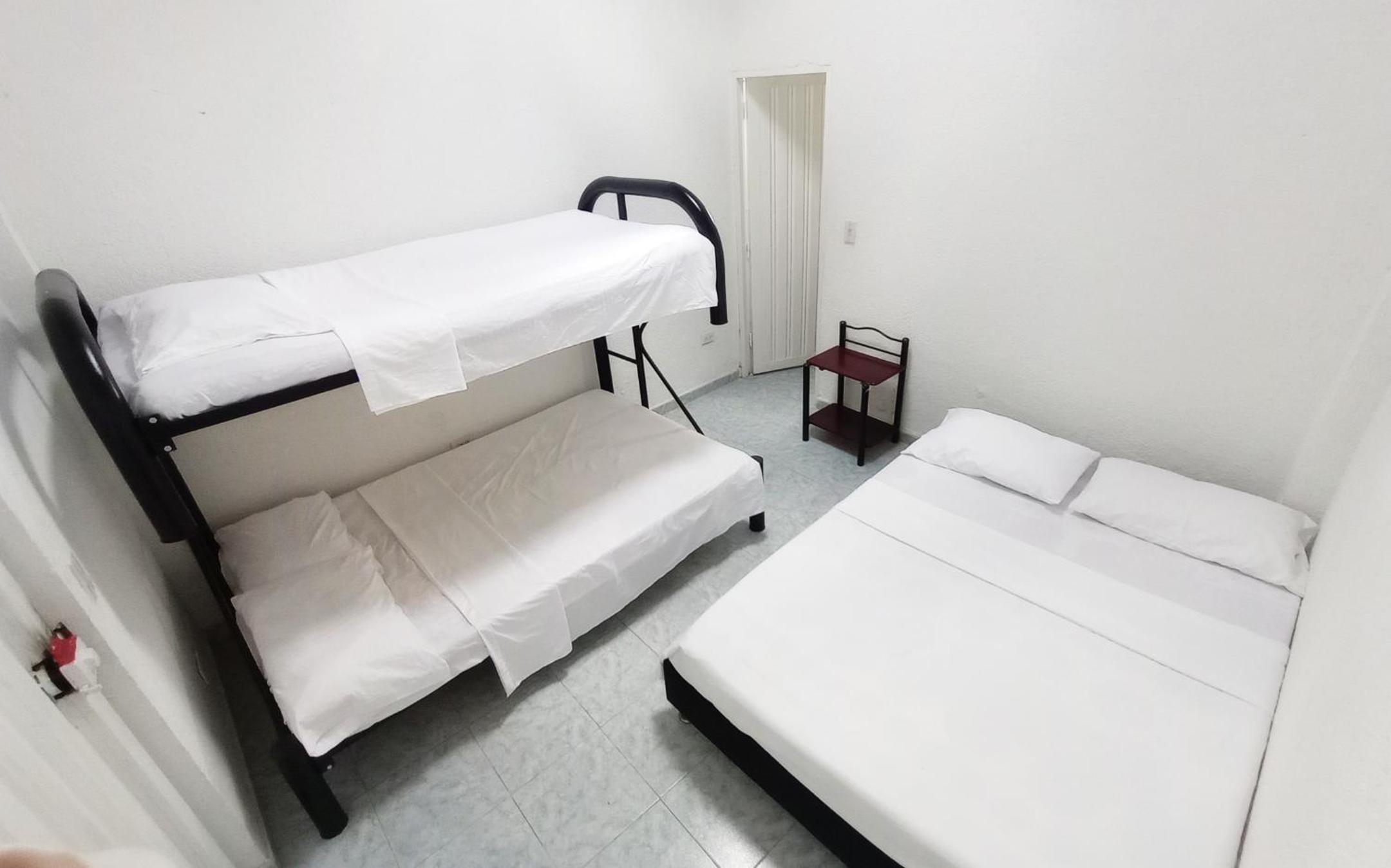 Mixed Dormitory Room photo 1