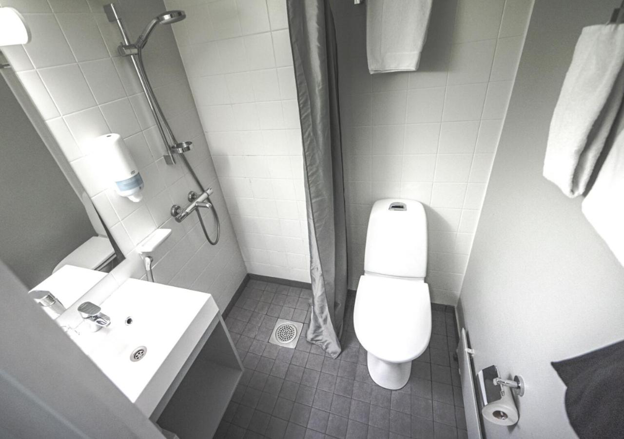 Standard Twin, Lake View with Balcony photo 2
