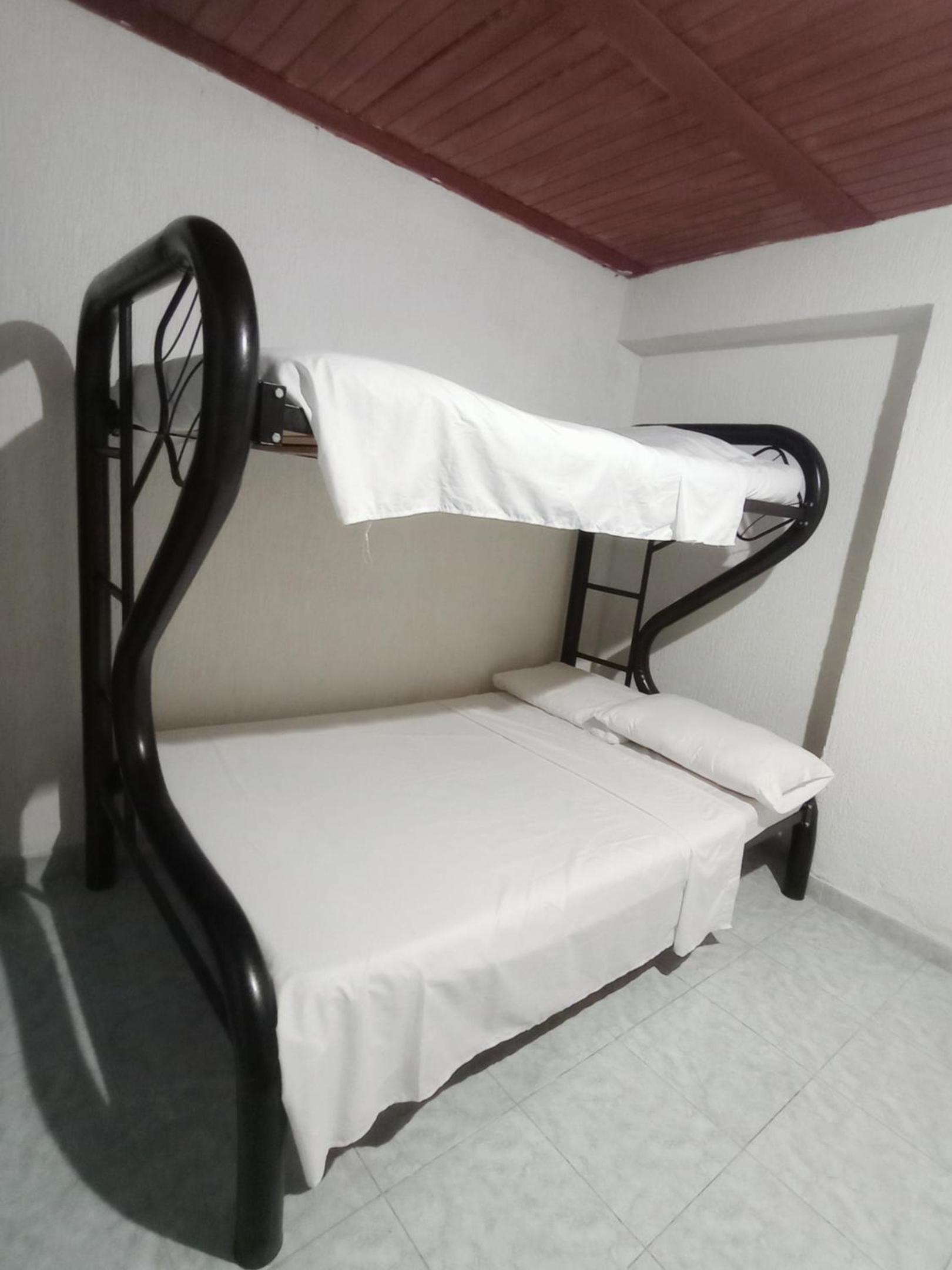 Mixed Dormitory Room photo 2
