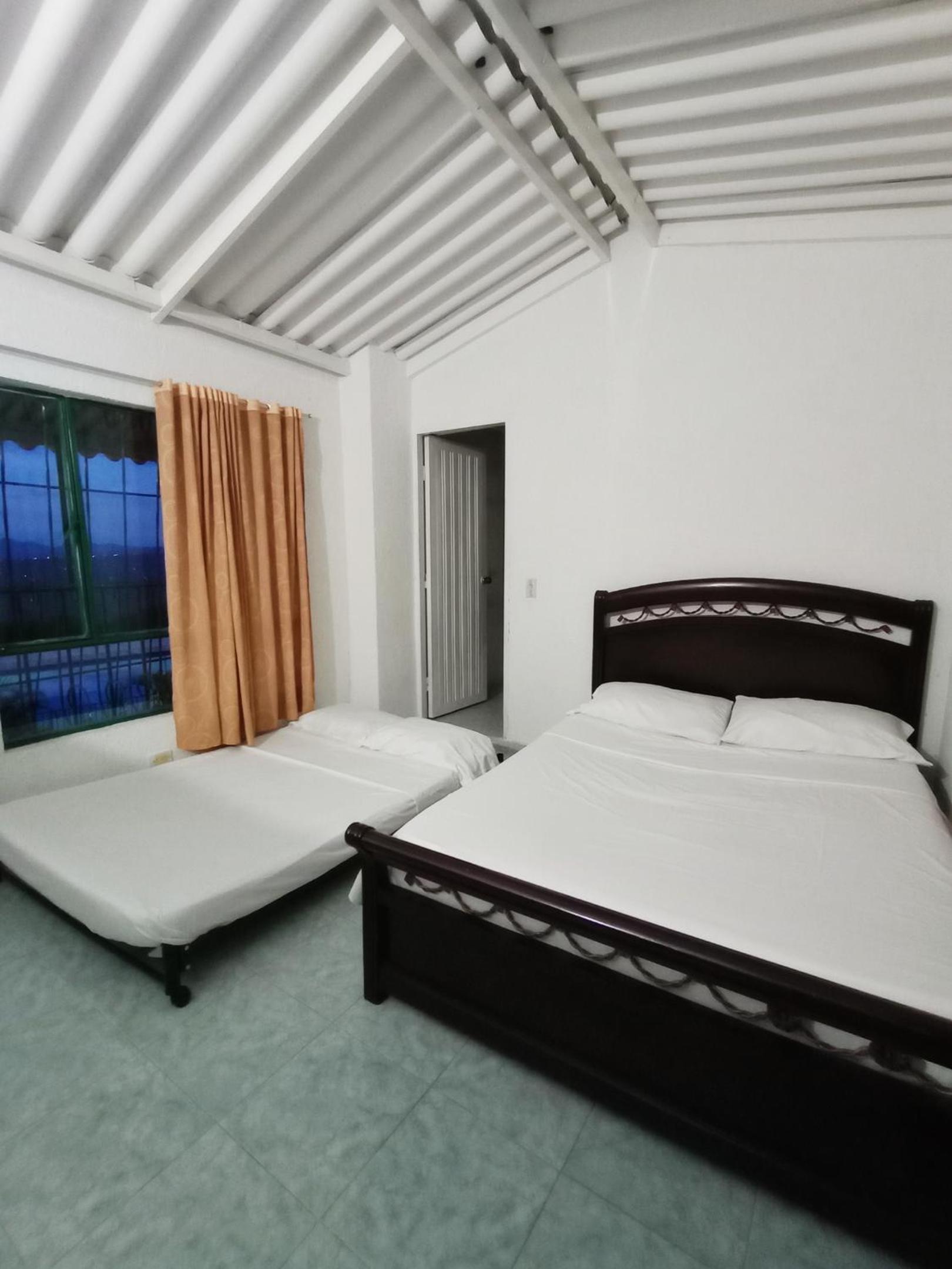 Mixed Dormitory Room photo 1