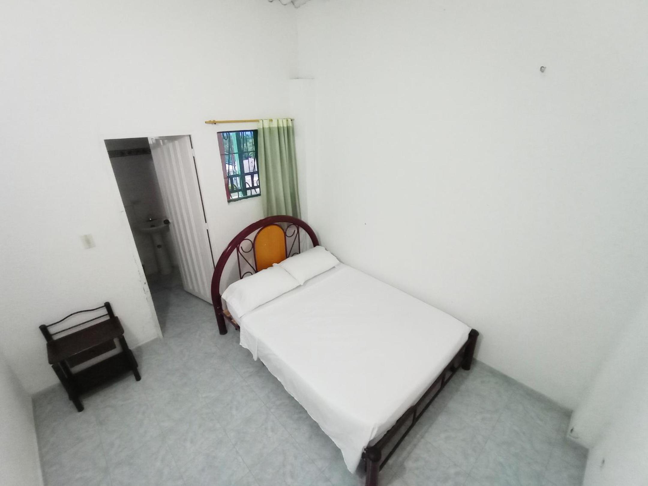 Double or Twin Room photo 3