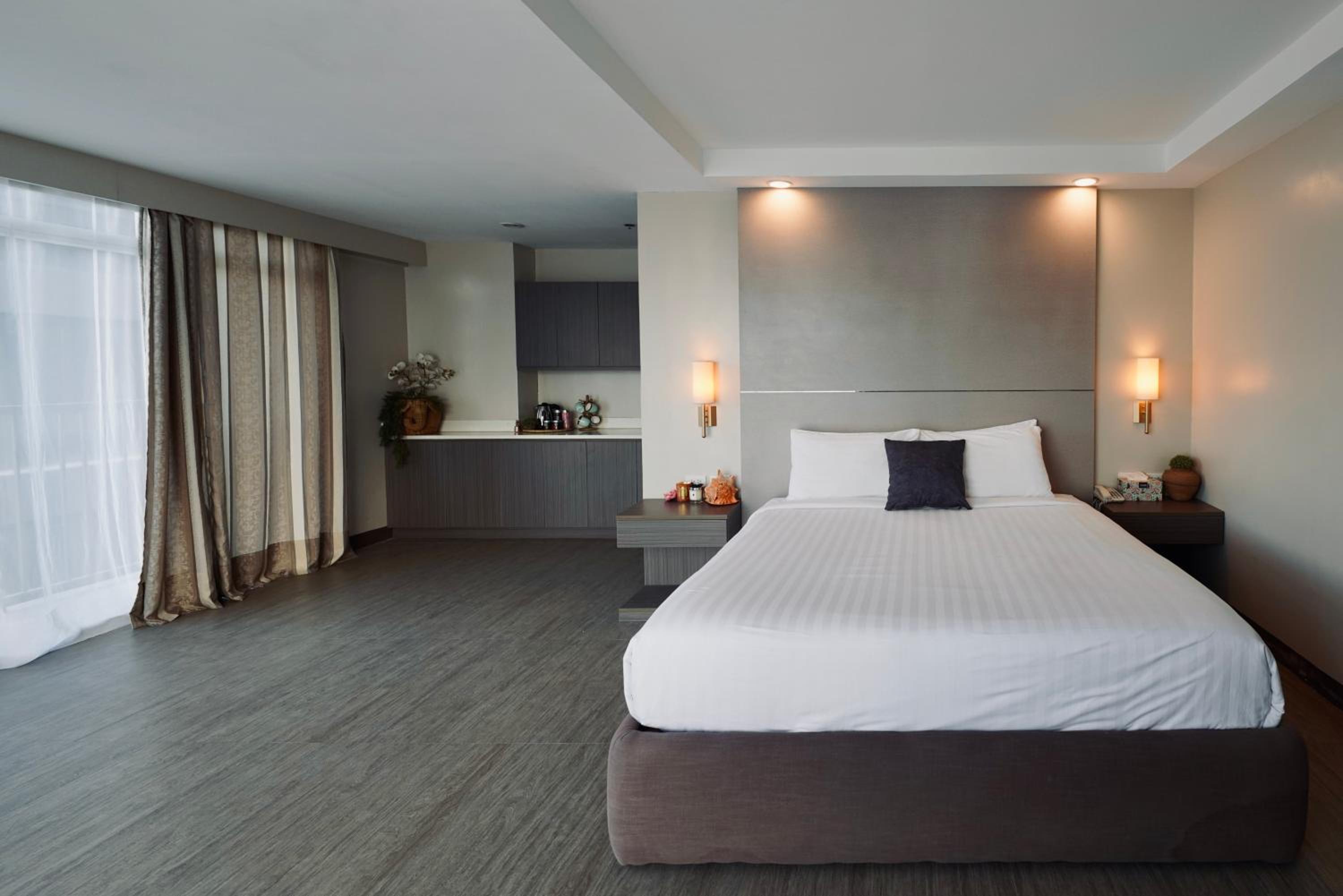 Executive Suite with Sea View - Photo 1